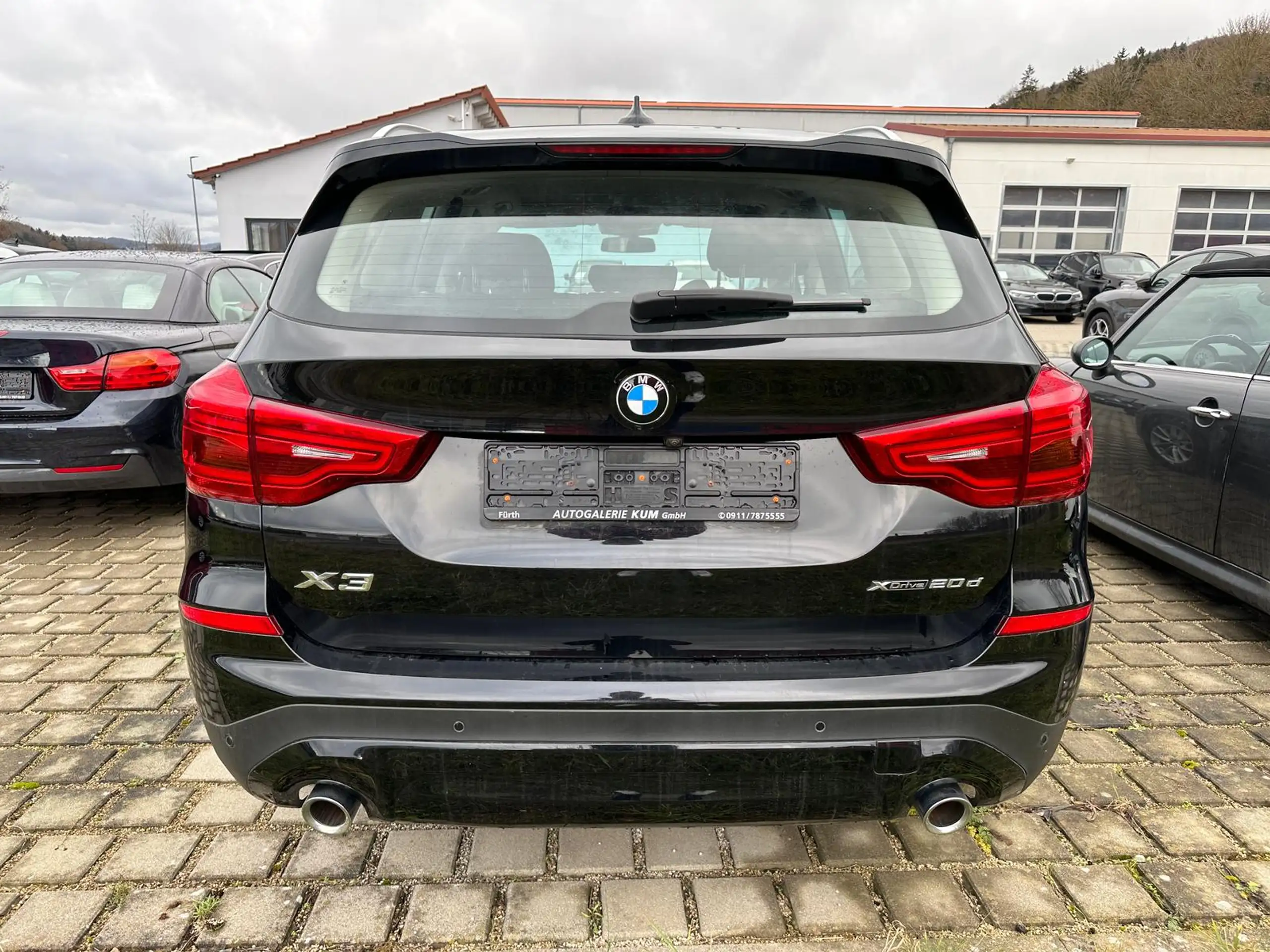 BMW - X3