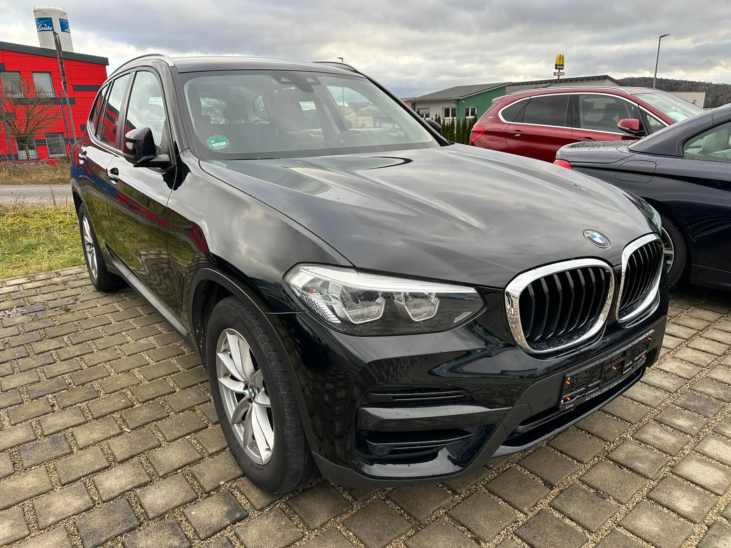 BMW - X3