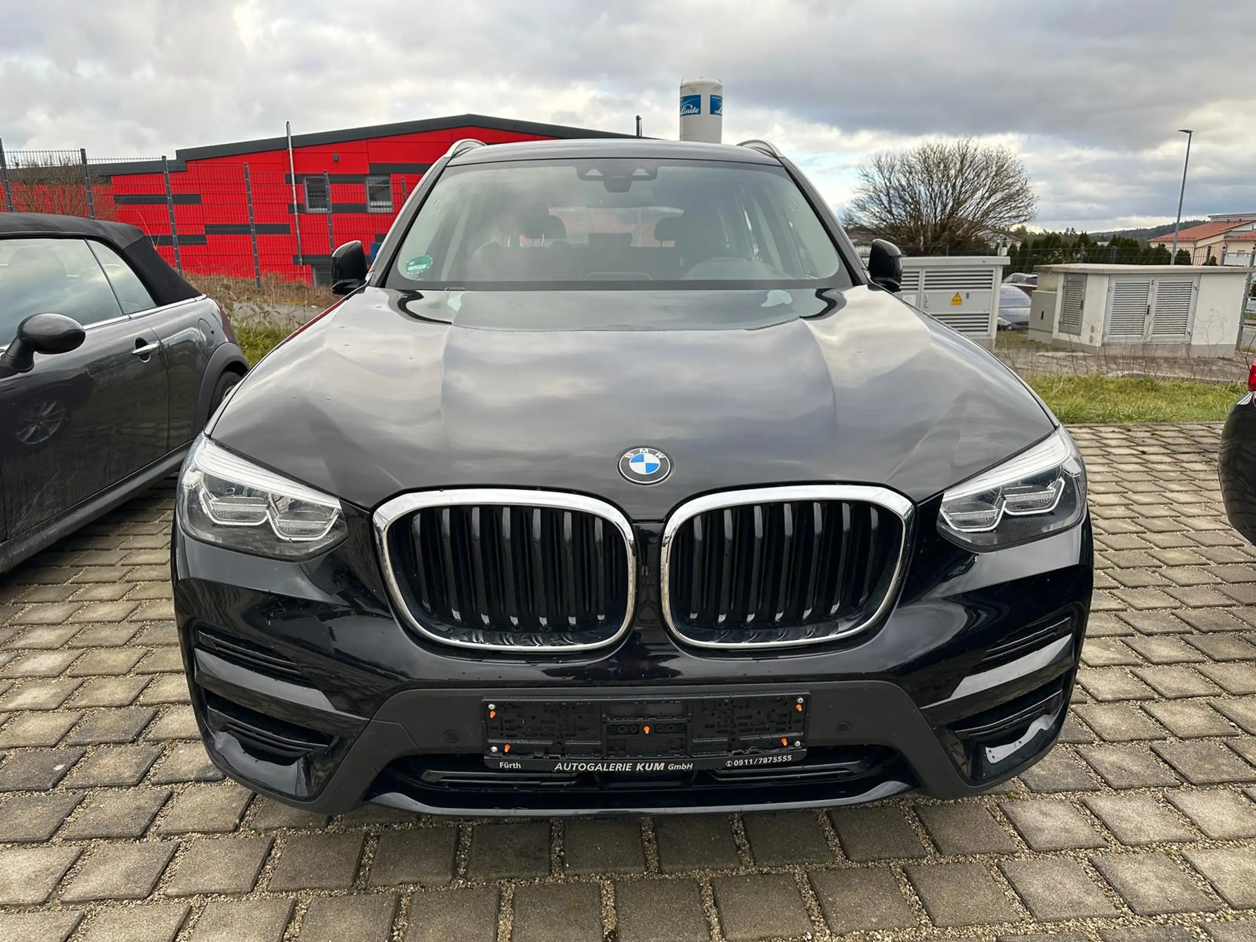 BMW - X3