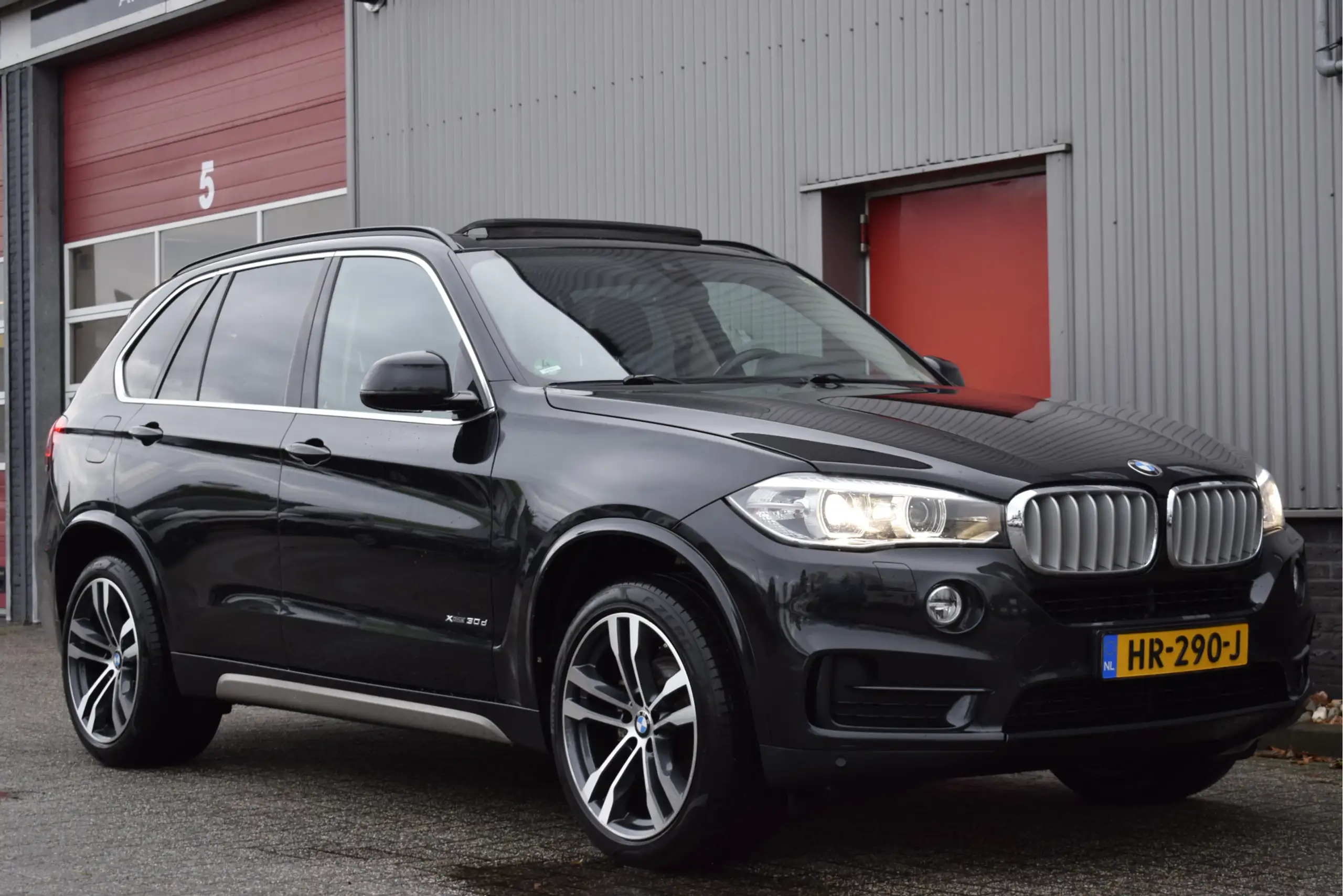 BMW - X5