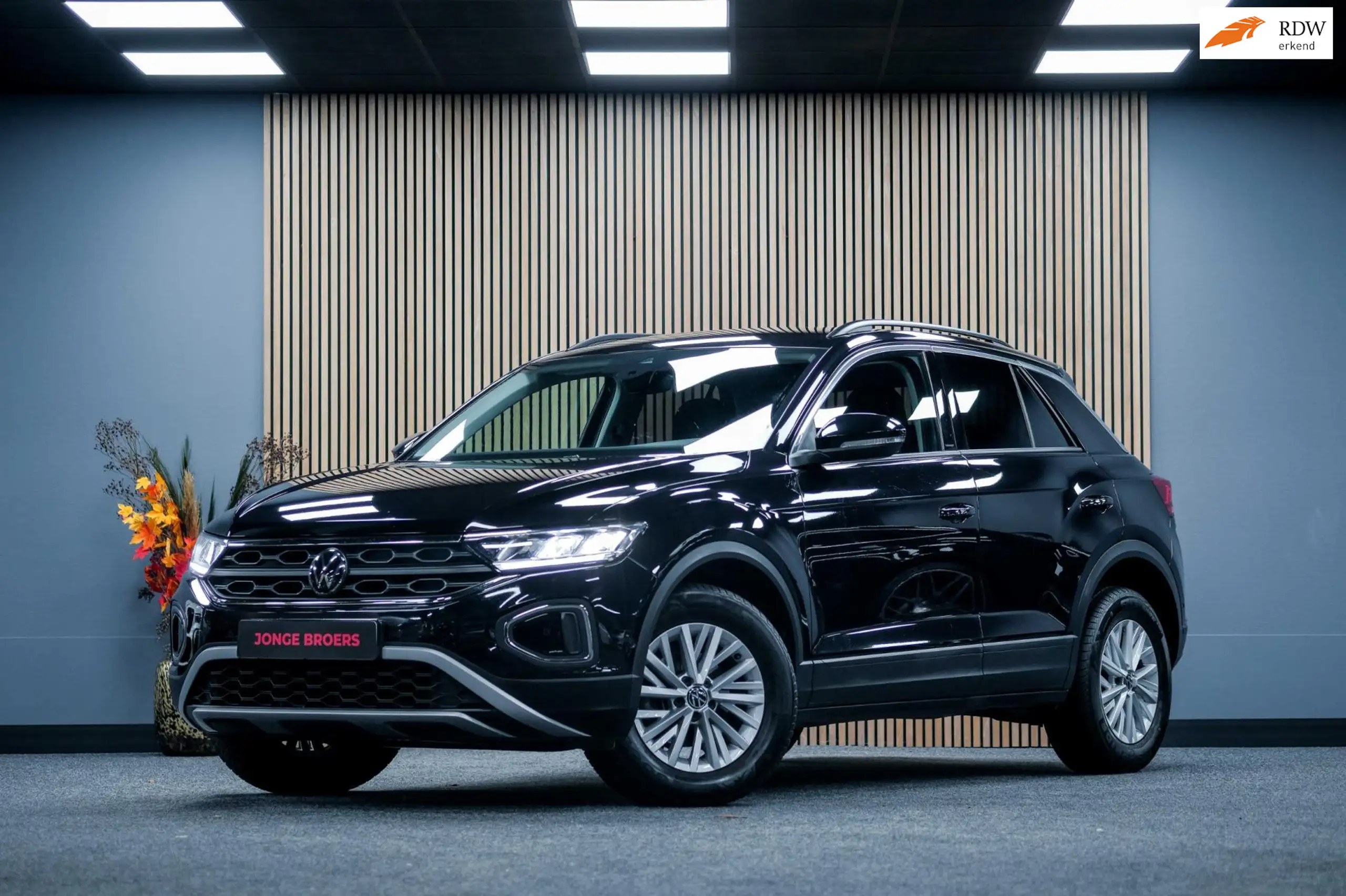 Volkswagen T-Roc 2023