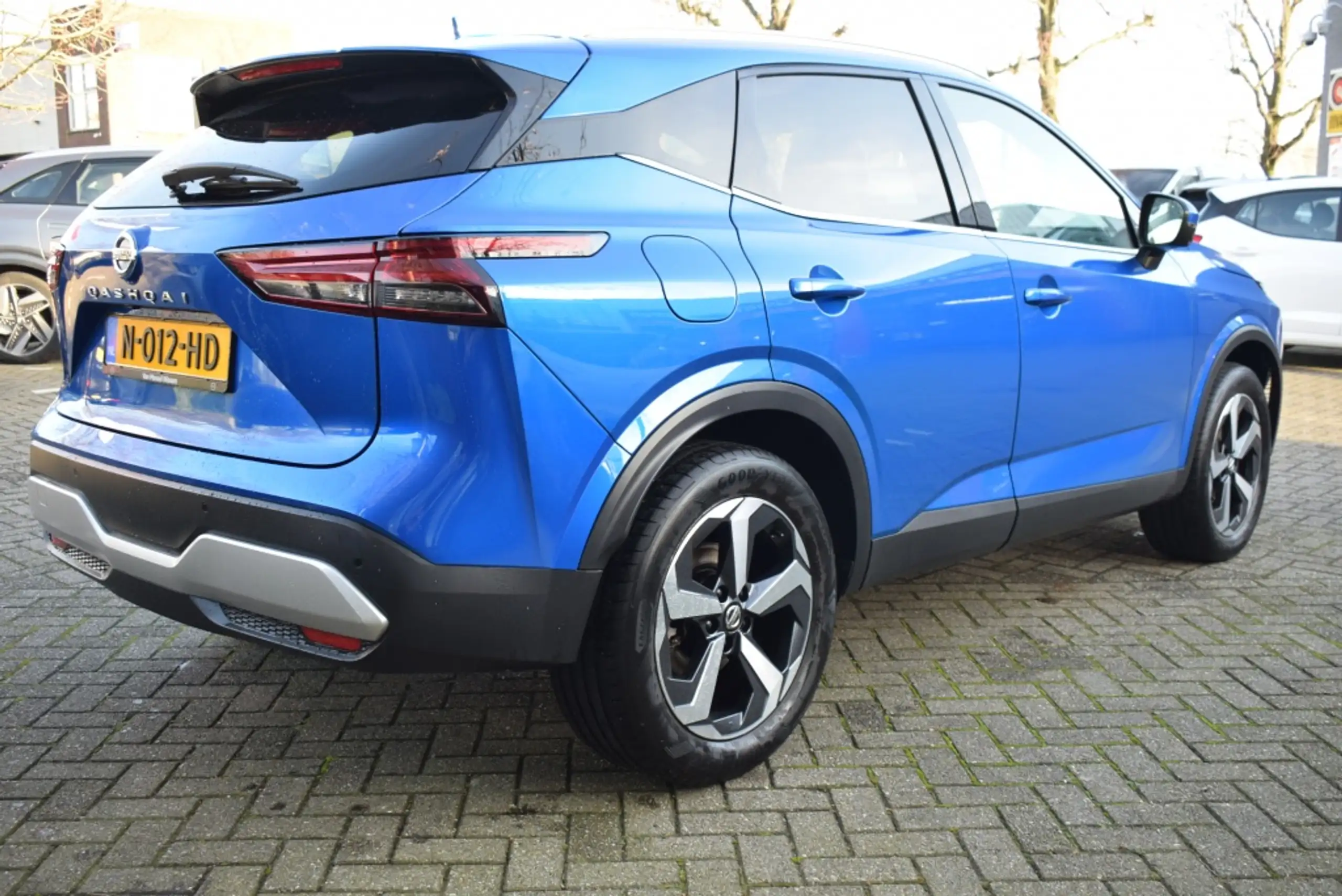 Nissan - Qashqai