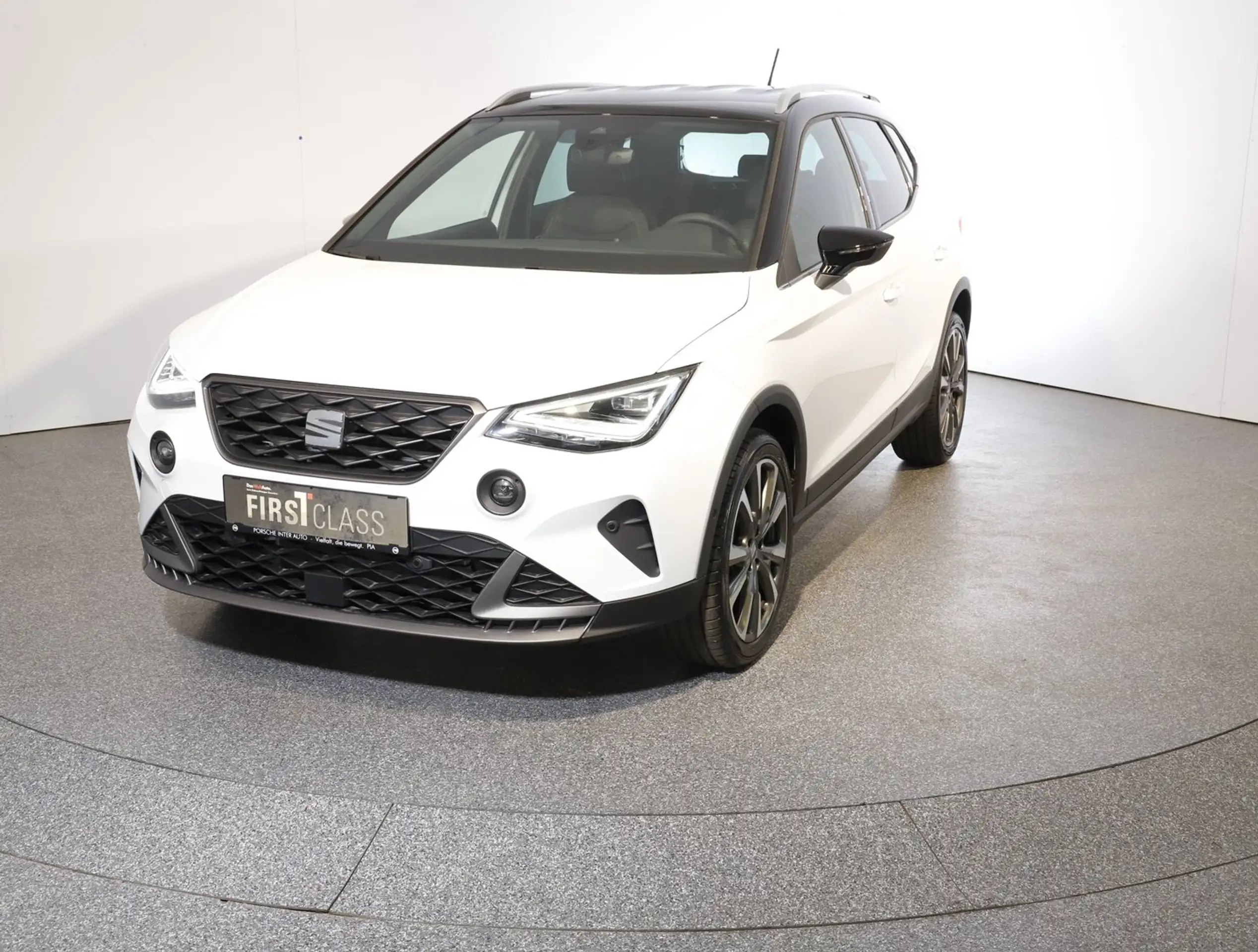 SEAT Arona 2024