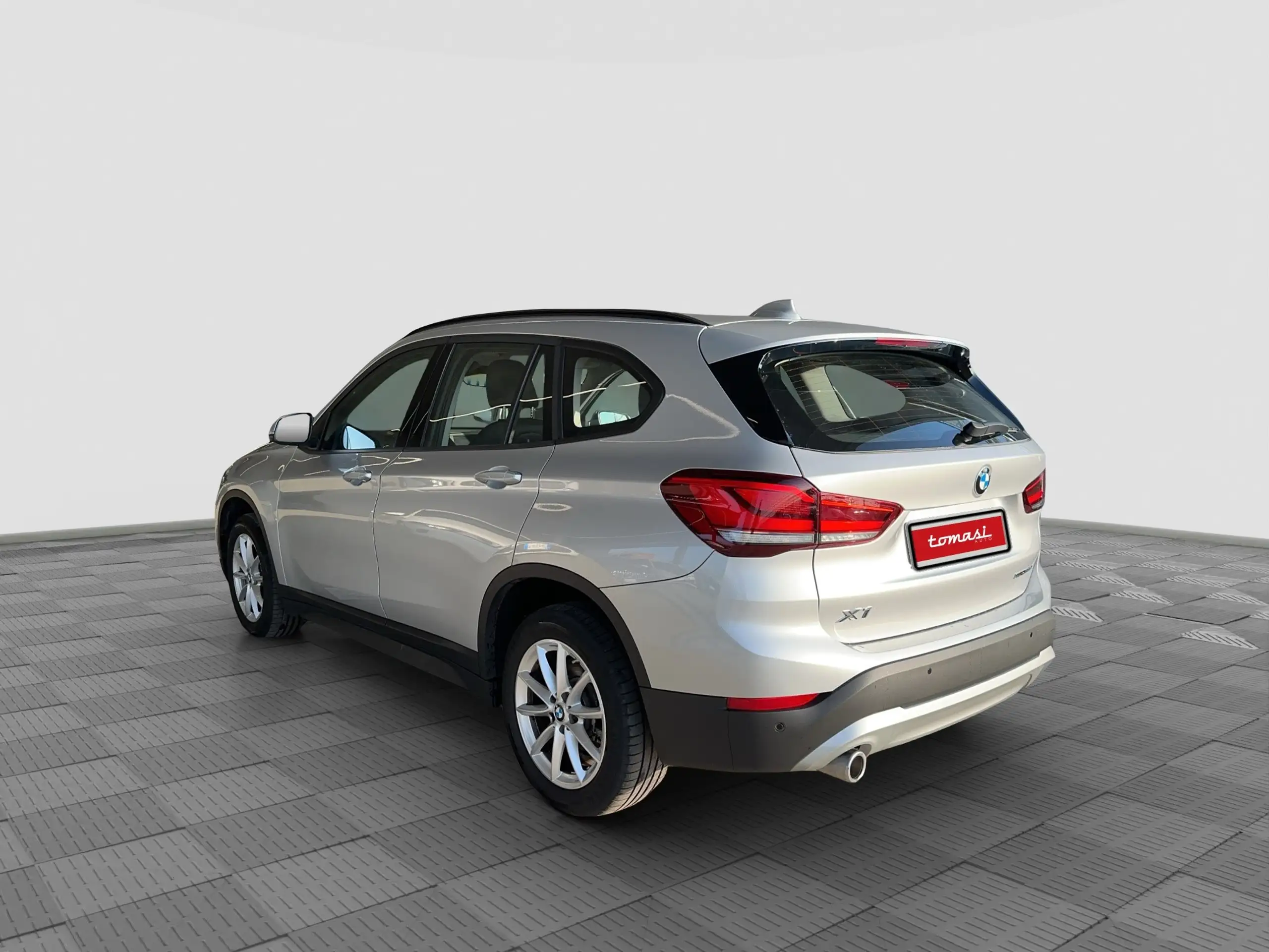 BMW - X1