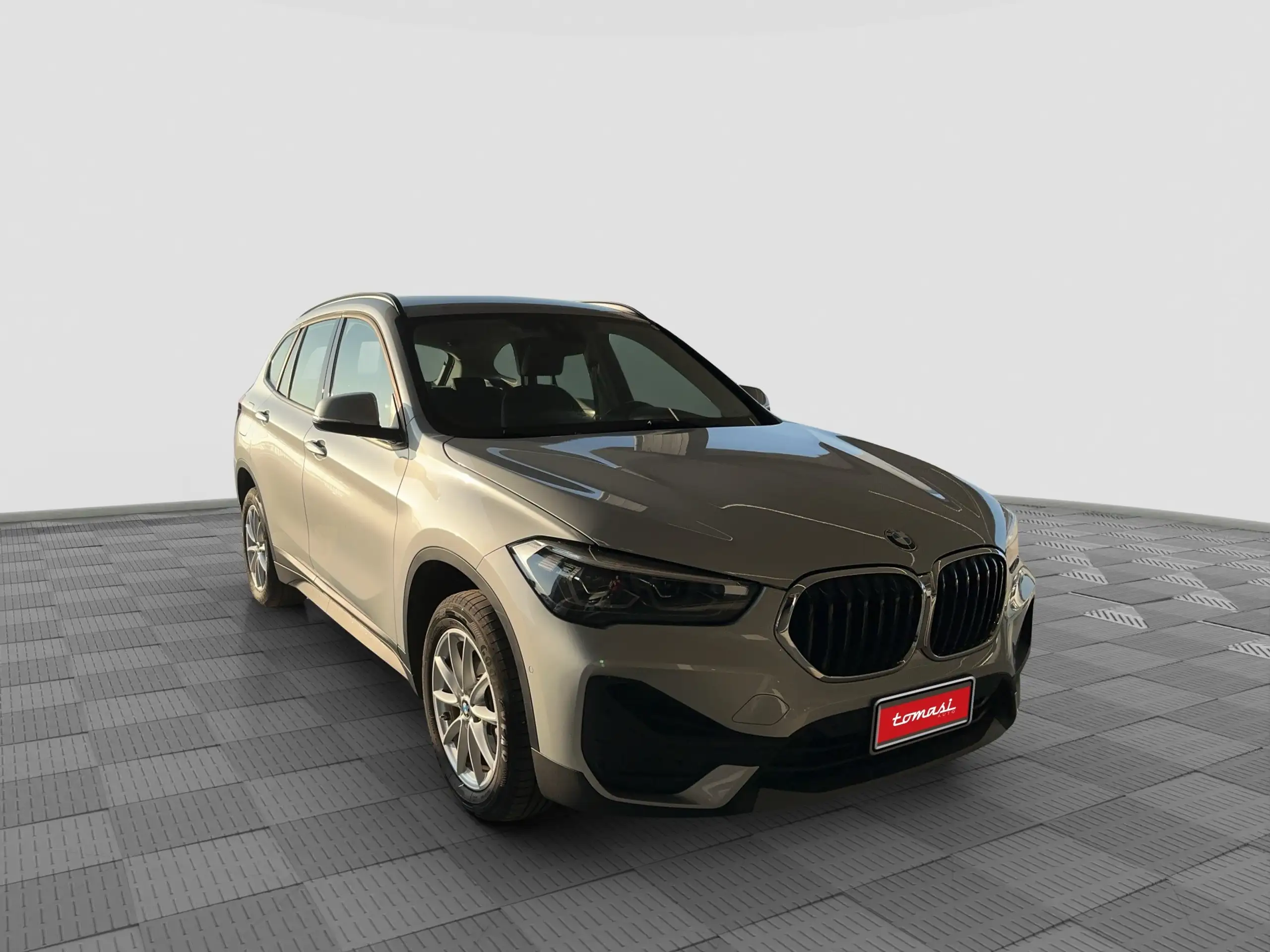 BMW - X1