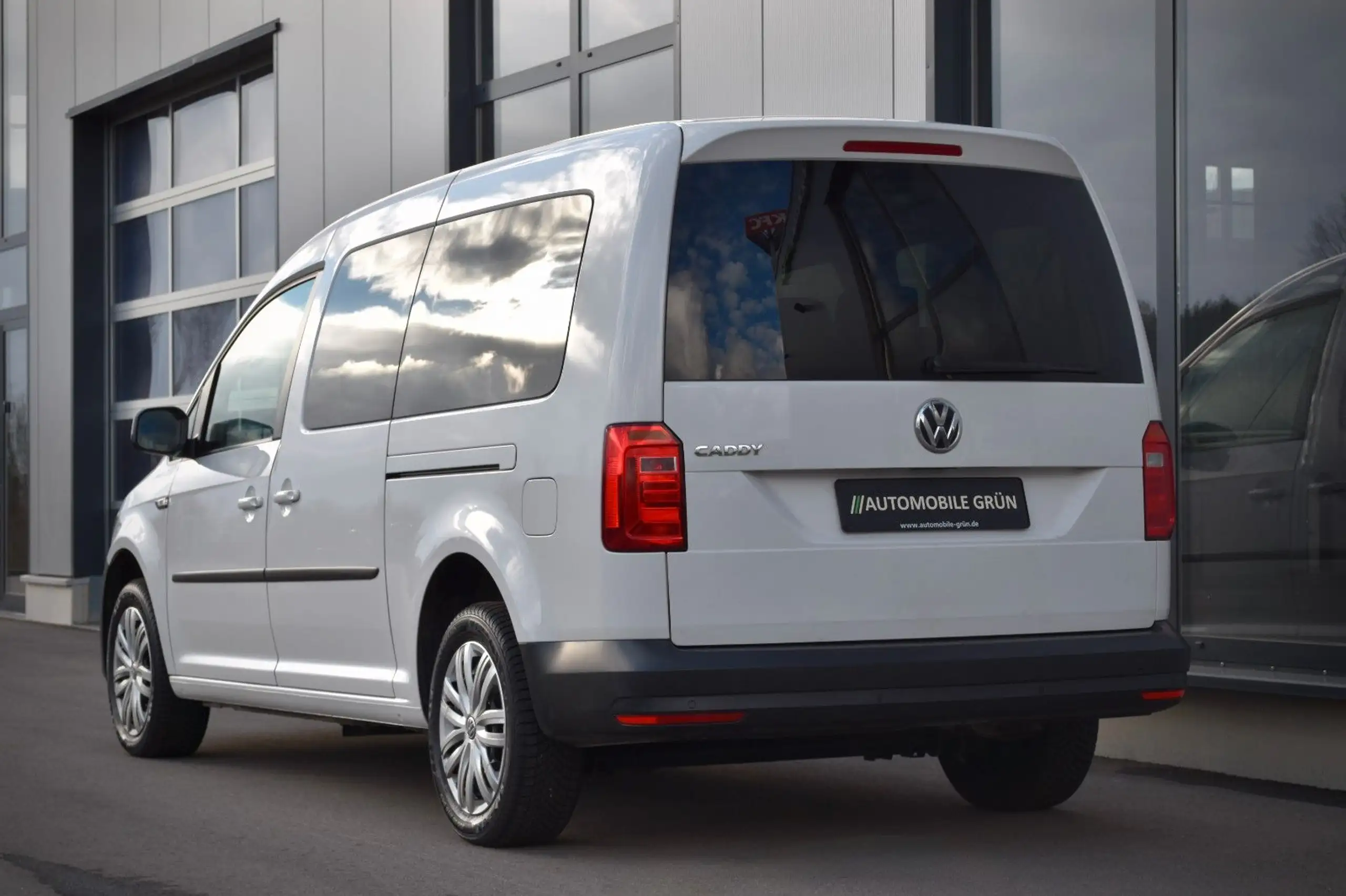 Volkswagen - Caddy