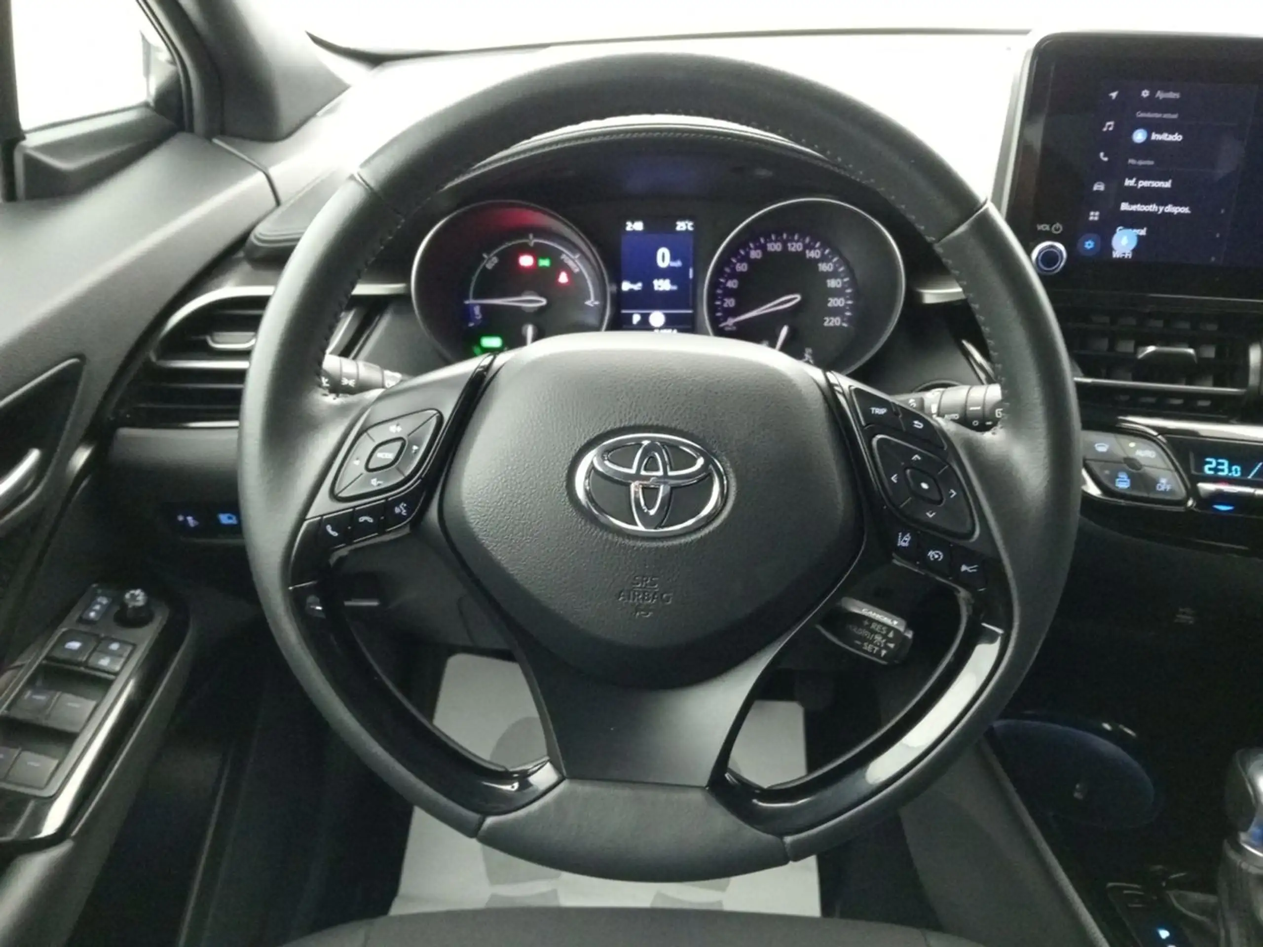 Toyota - C-HR