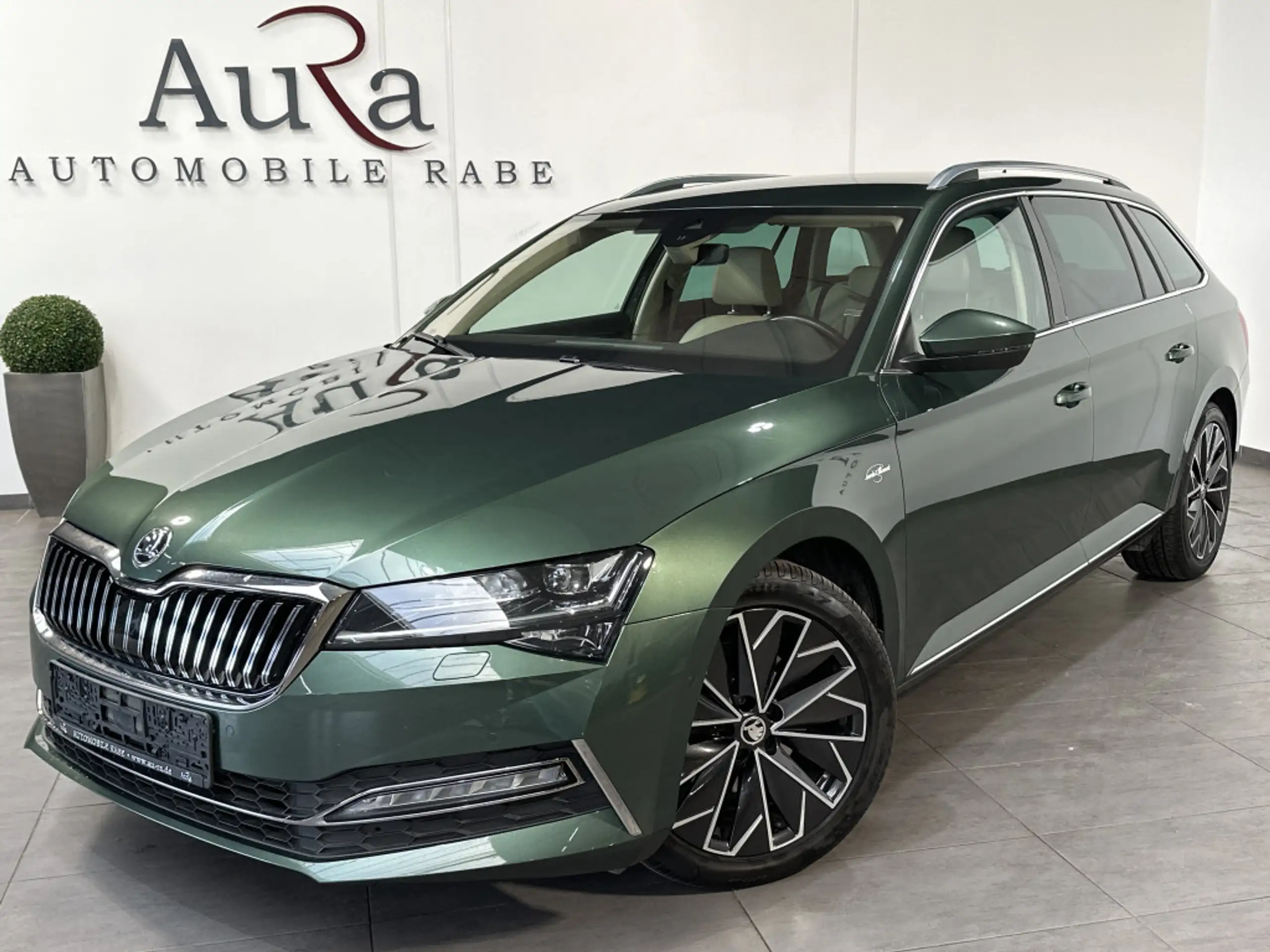 Skoda - Superb