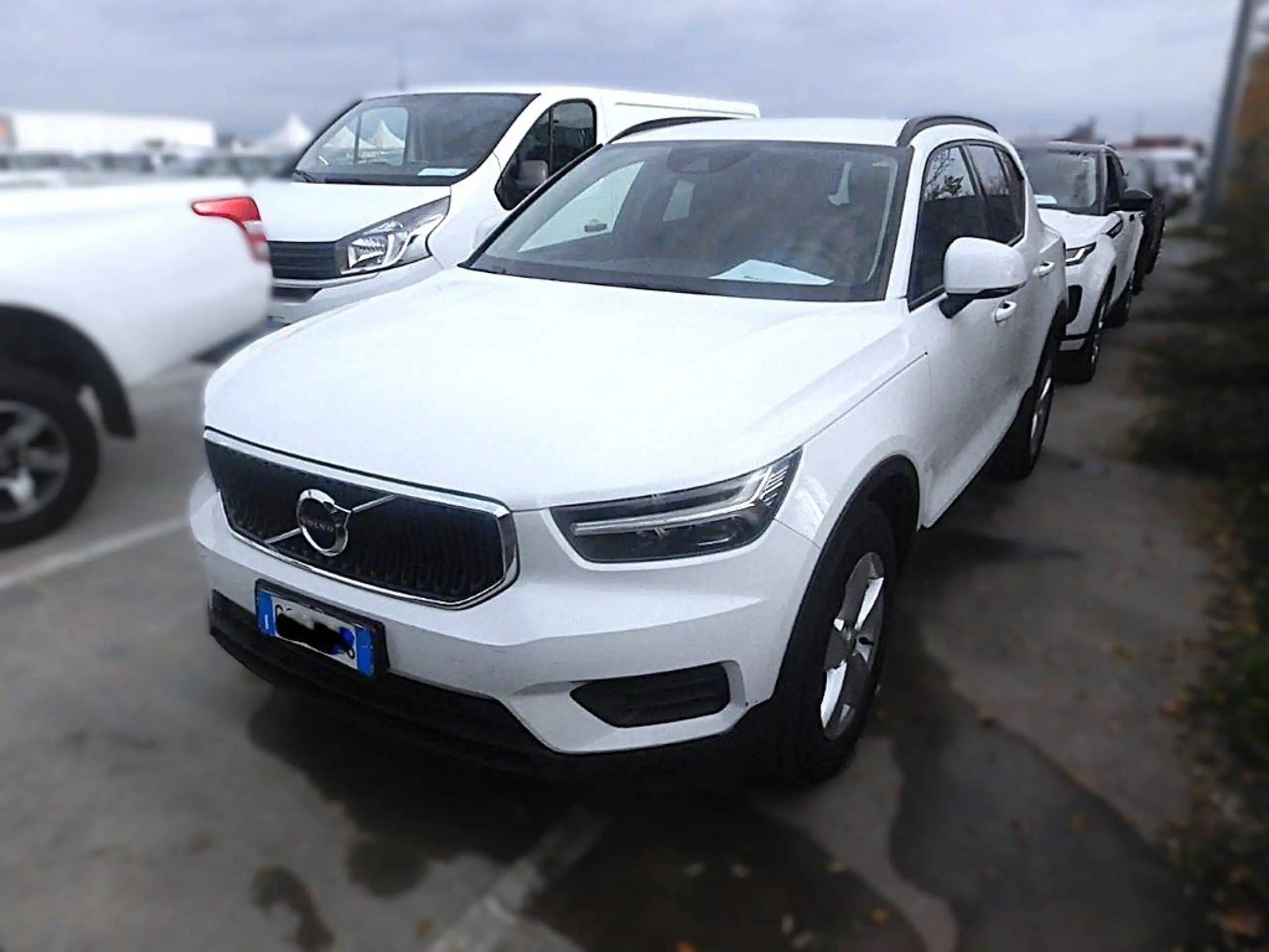 Volvo - XC40