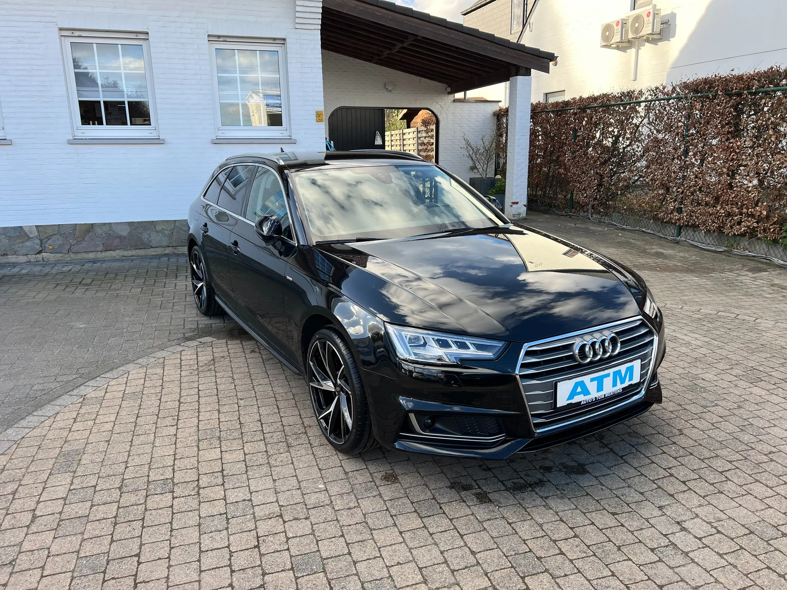 Audi - A4