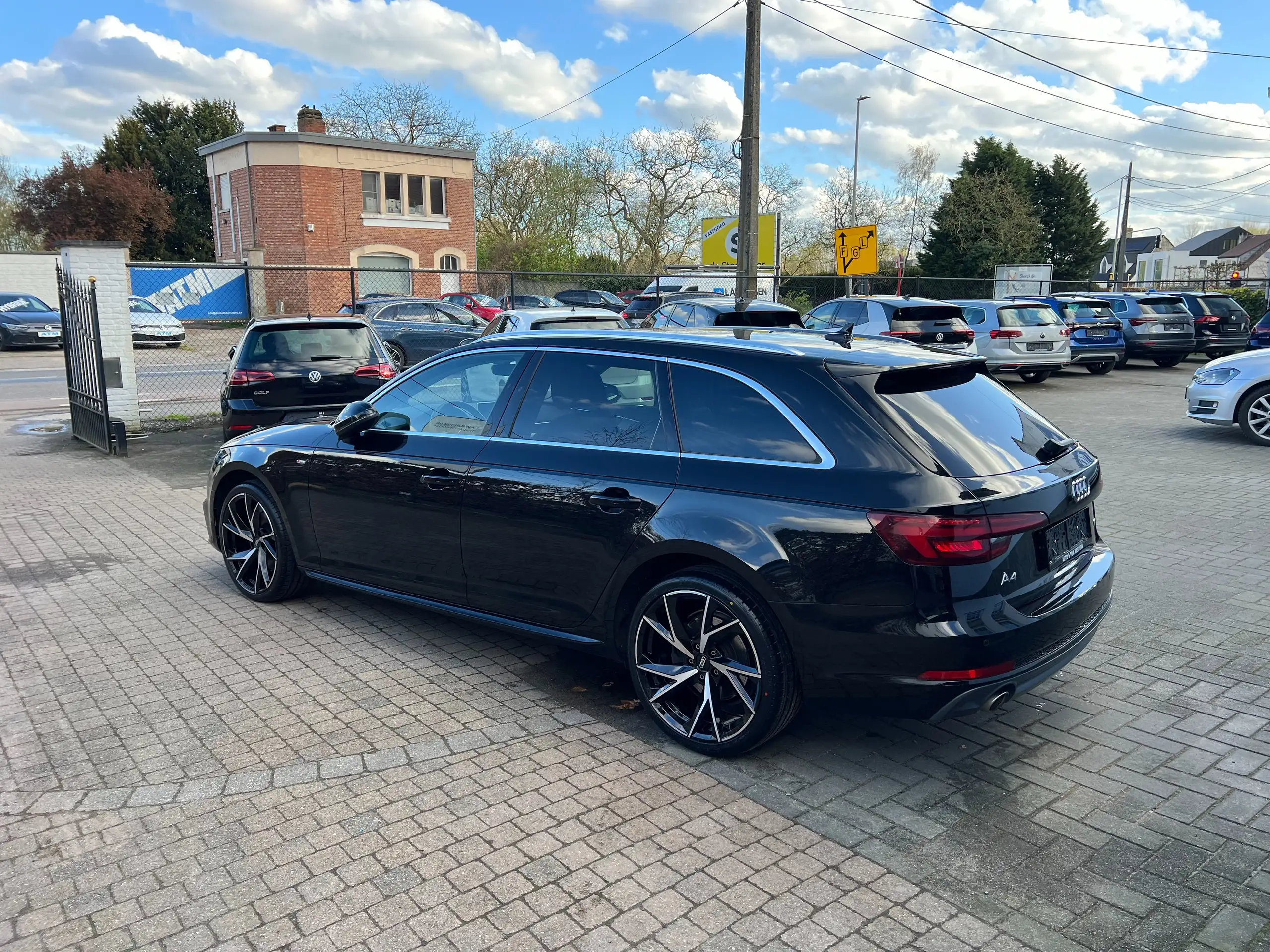 Audi - A4