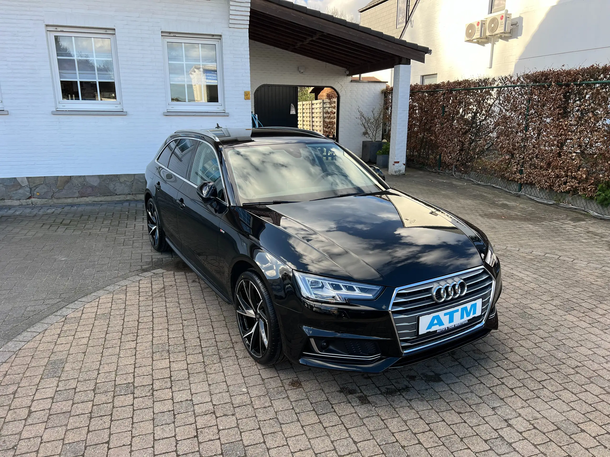 Audi - A4