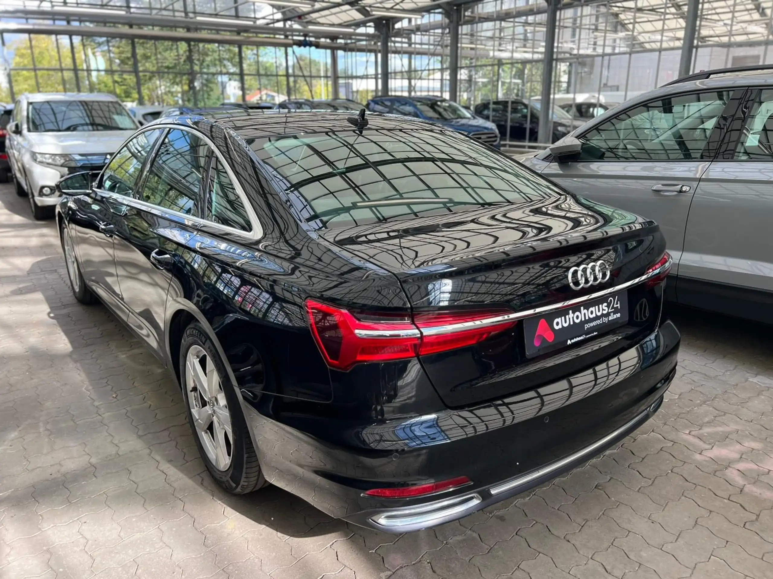 Audi - A6