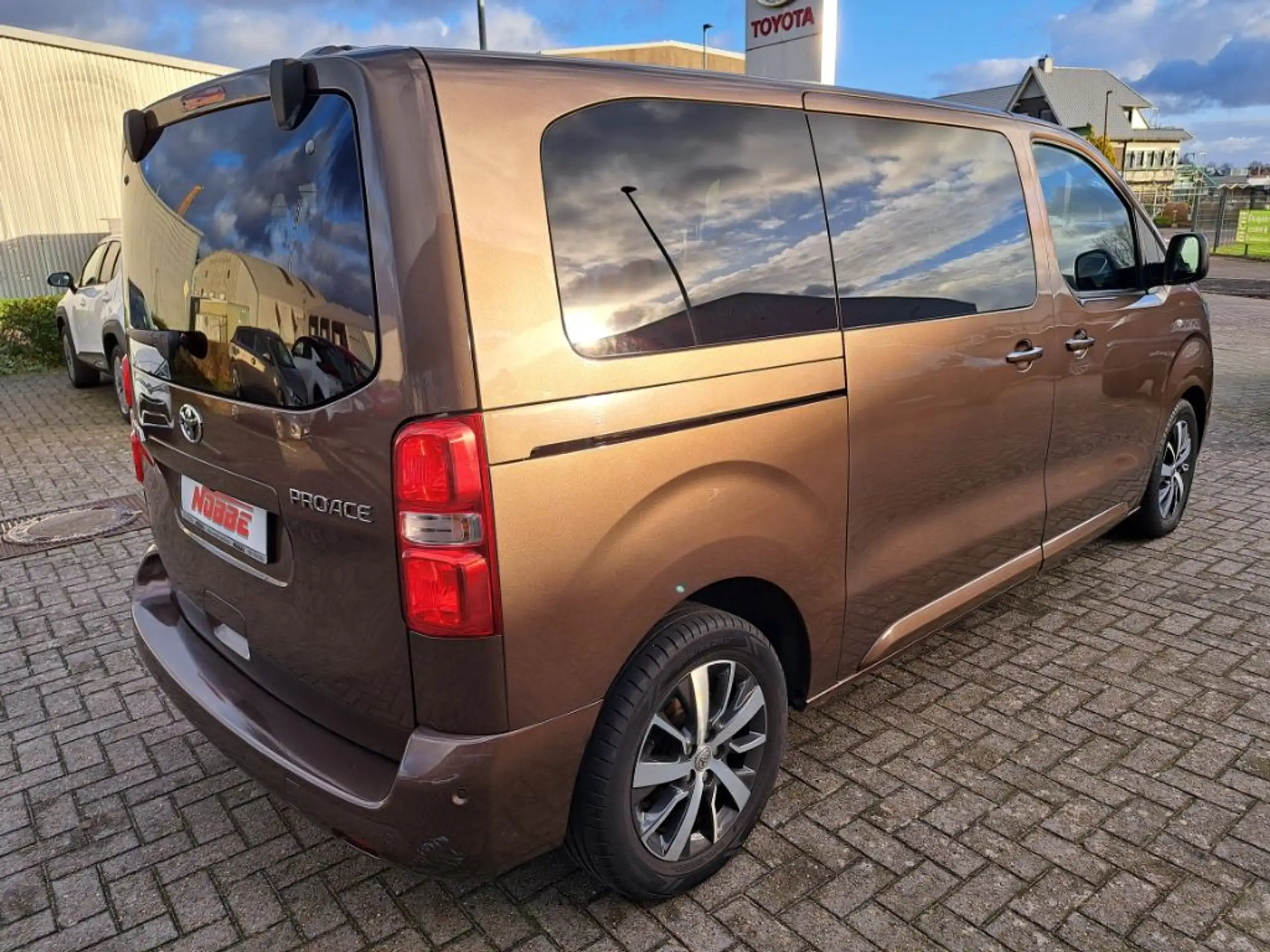 Toyota - Proace