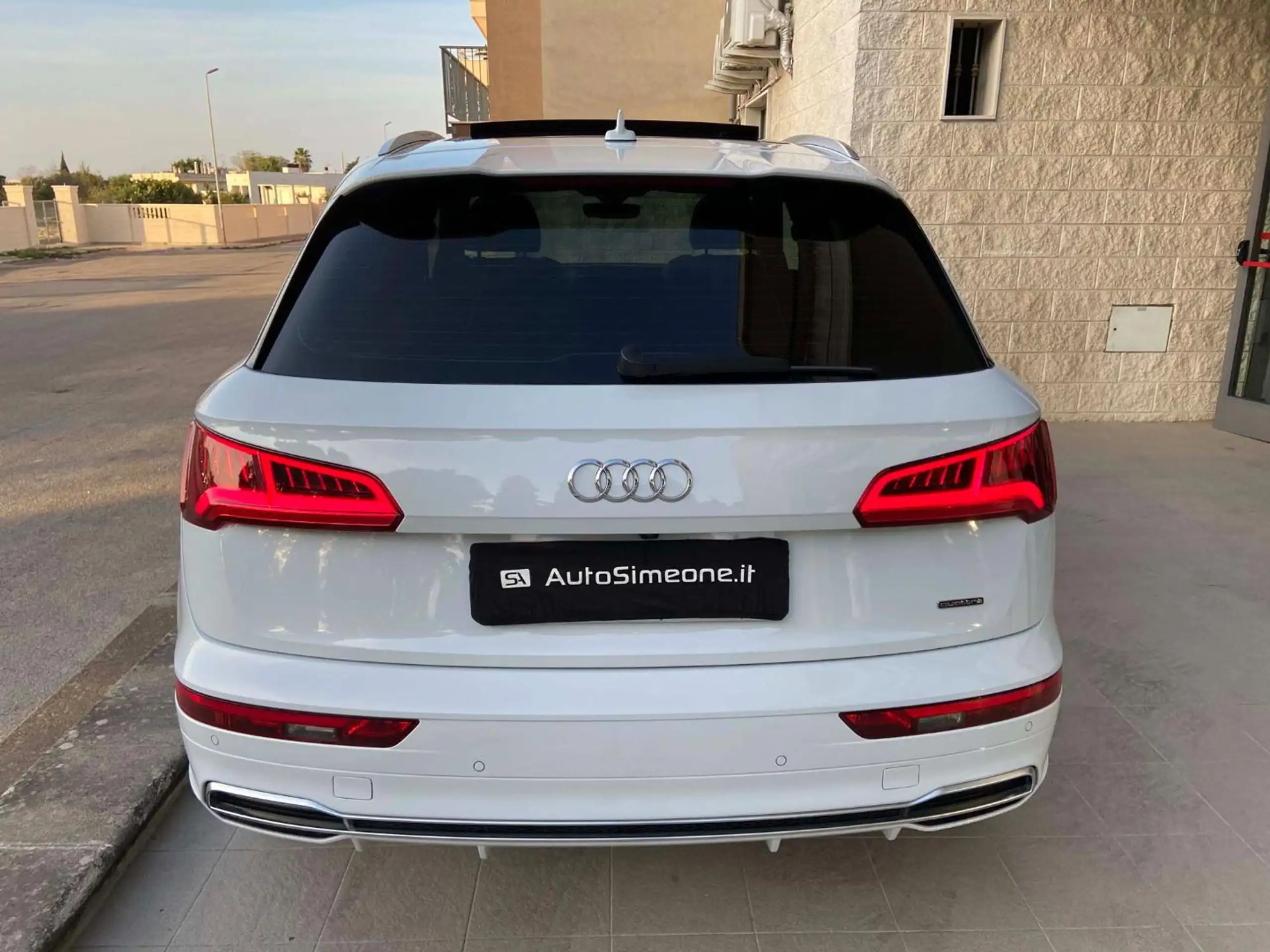 Audi - Q5