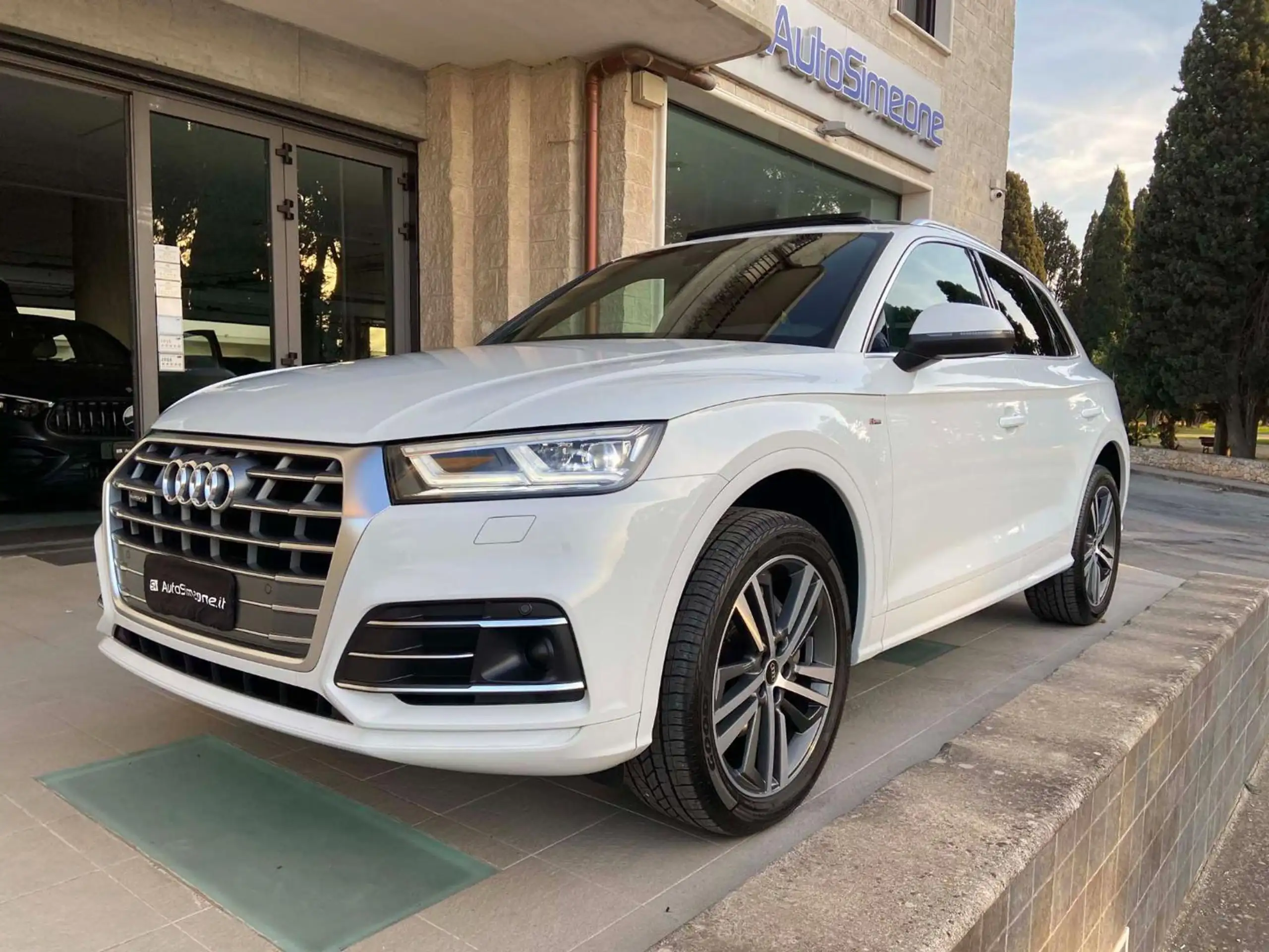 Audi - Q5