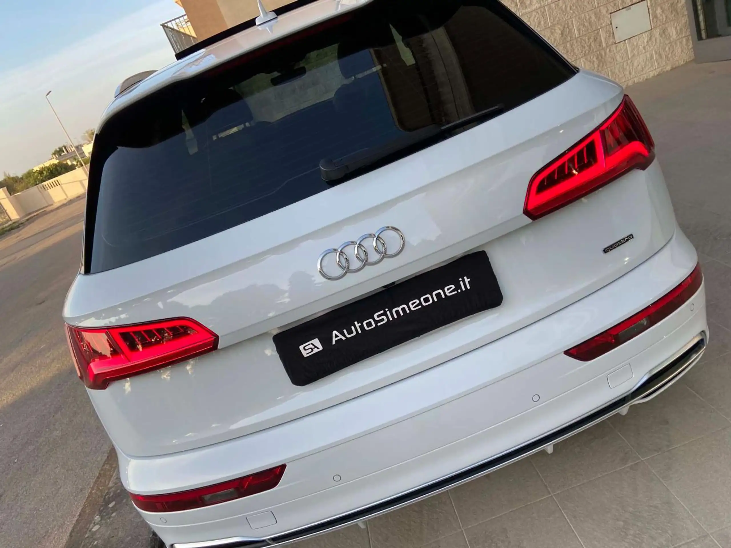 Audi - Q5