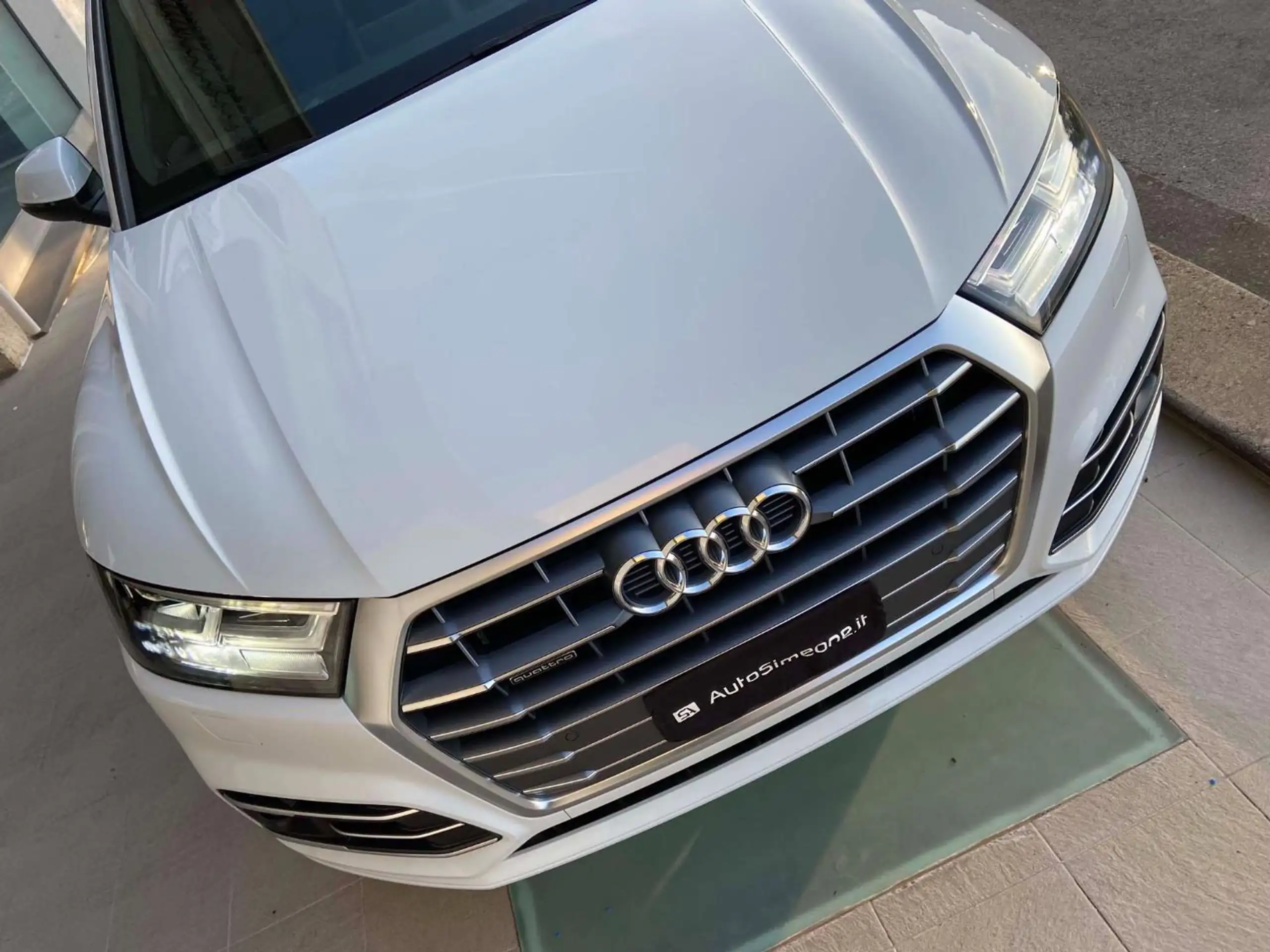 Audi - Q5