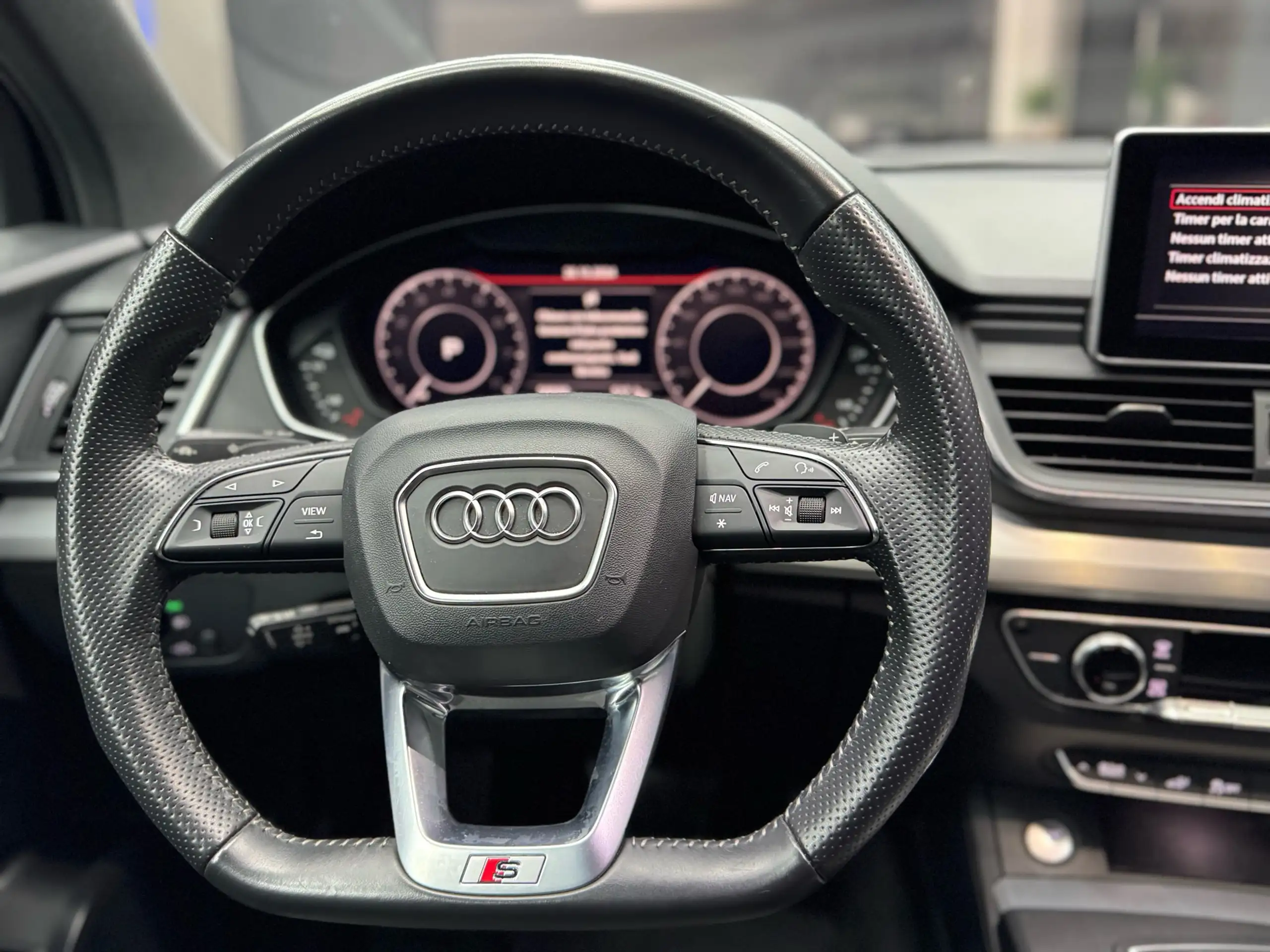 Audi - Q5