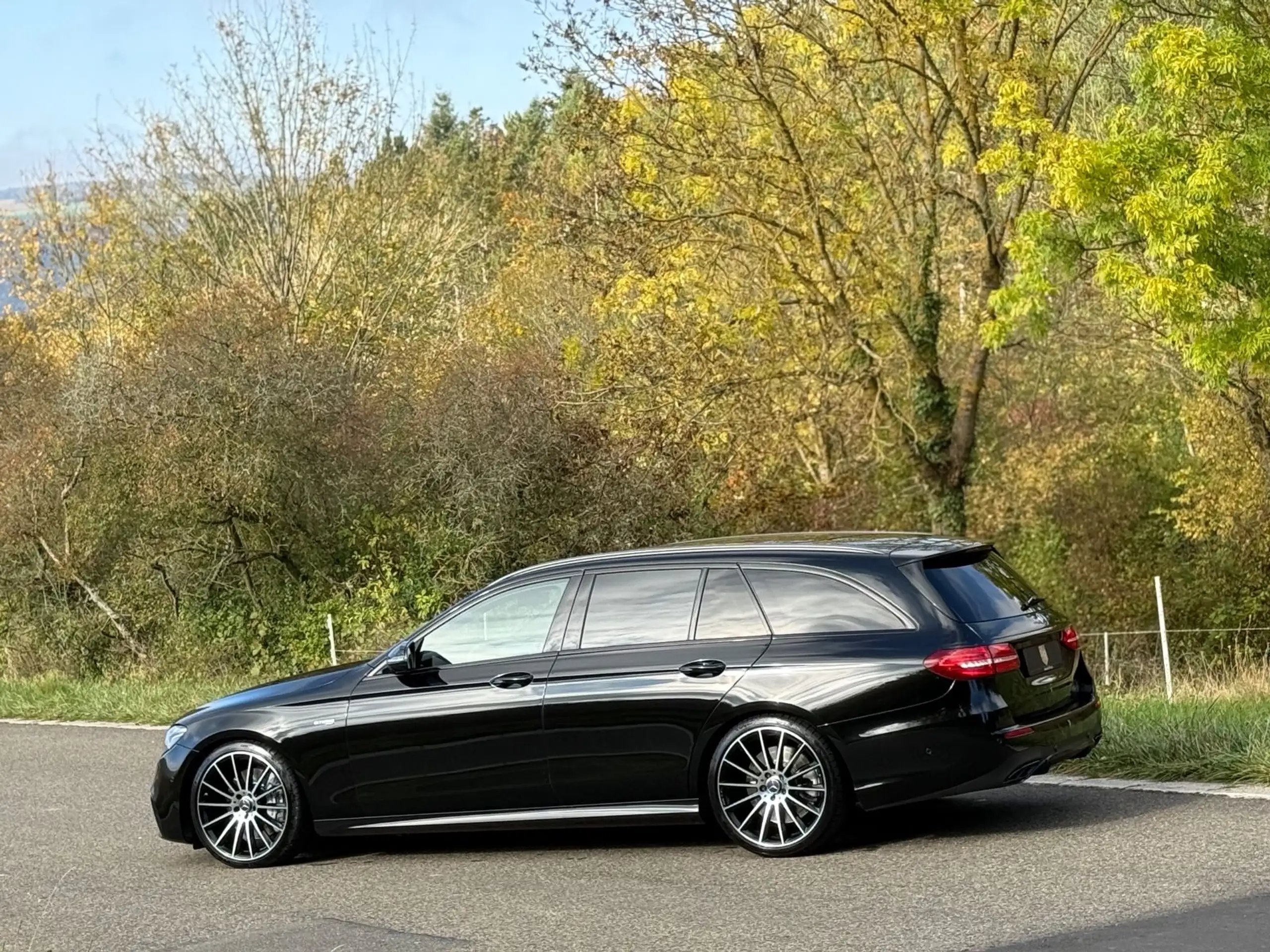 Mercedes-Benz - E 43 AMG