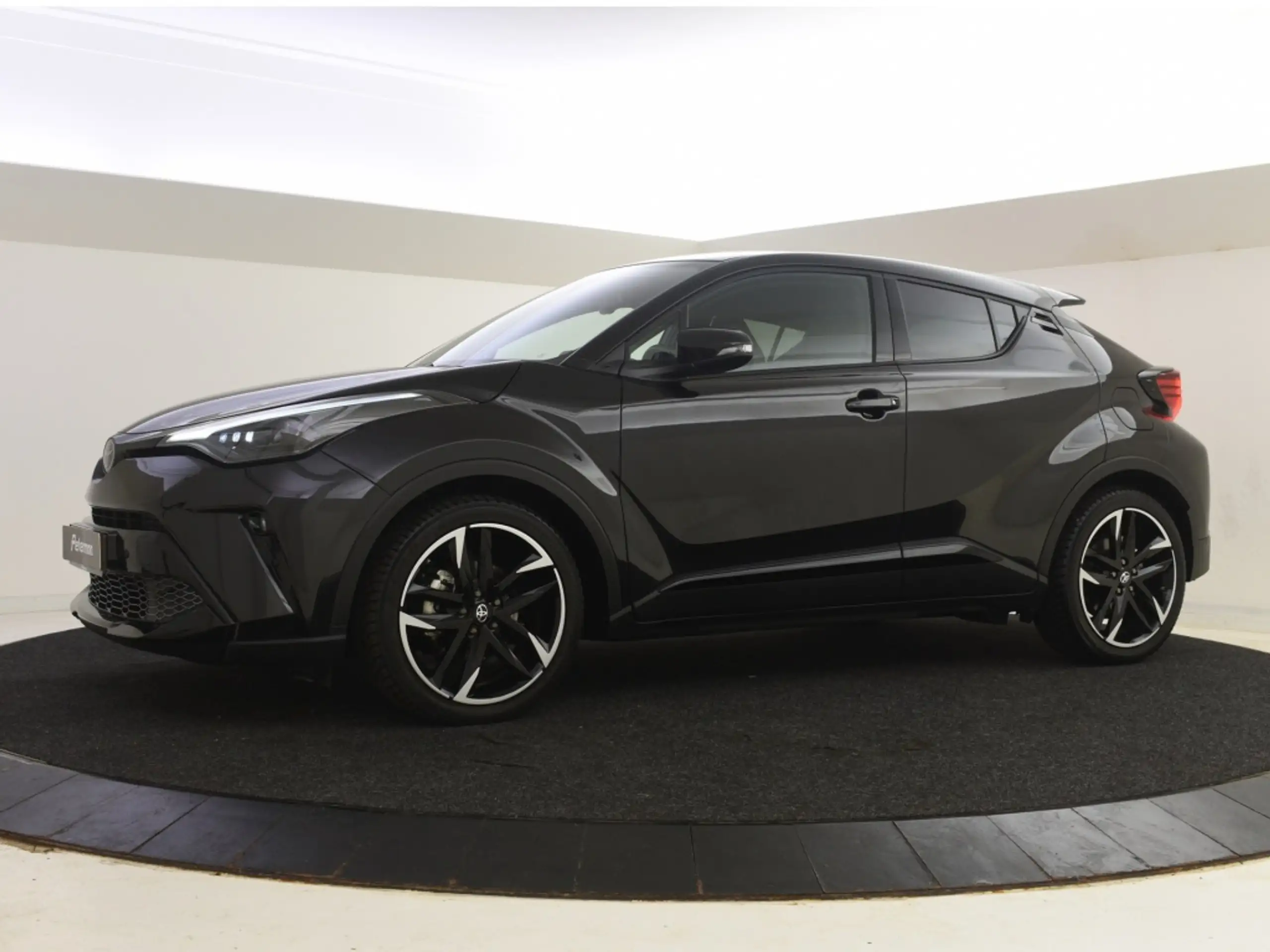 Toyota - C-HR