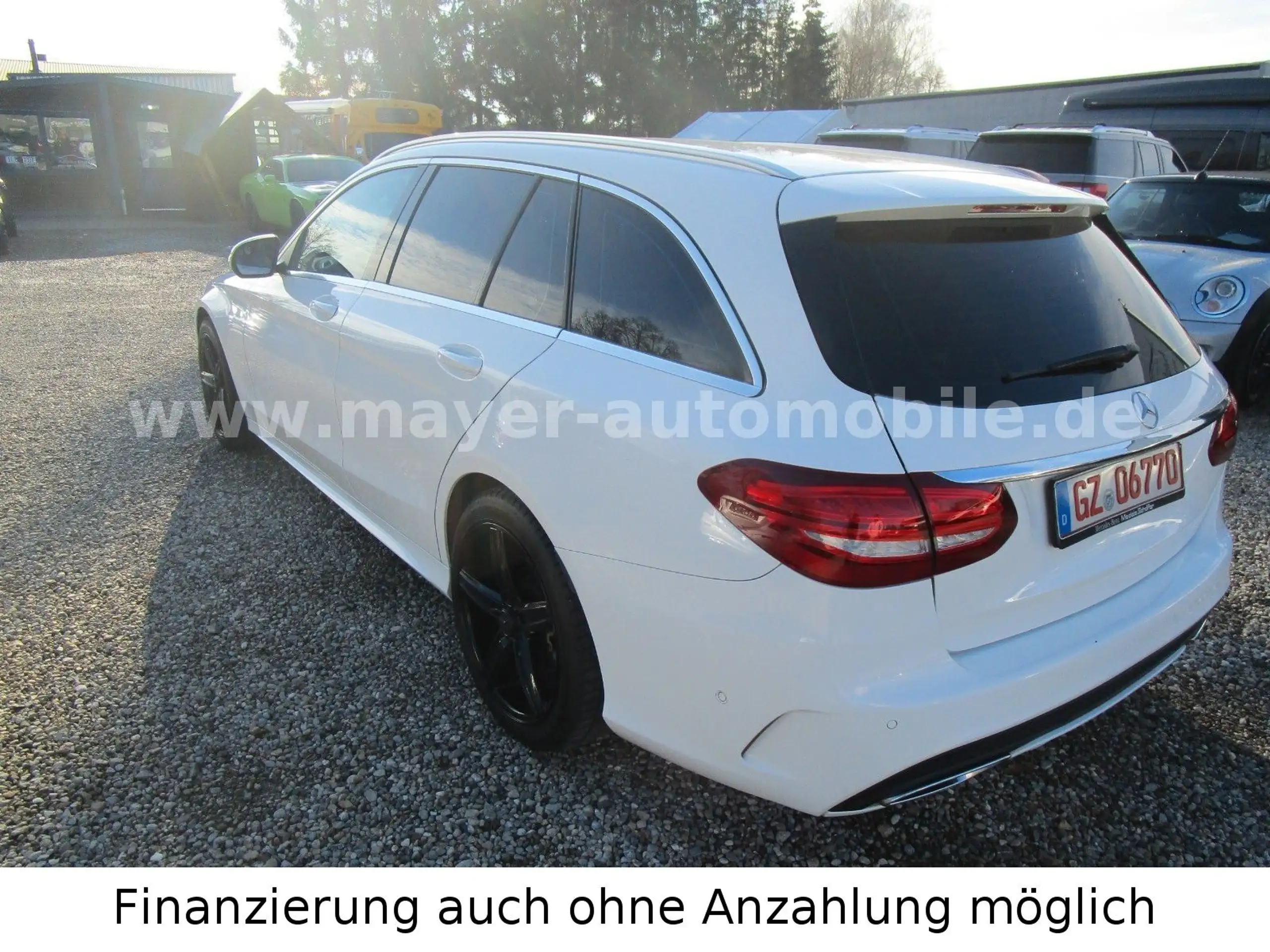 Mercedes-Benz - C 220