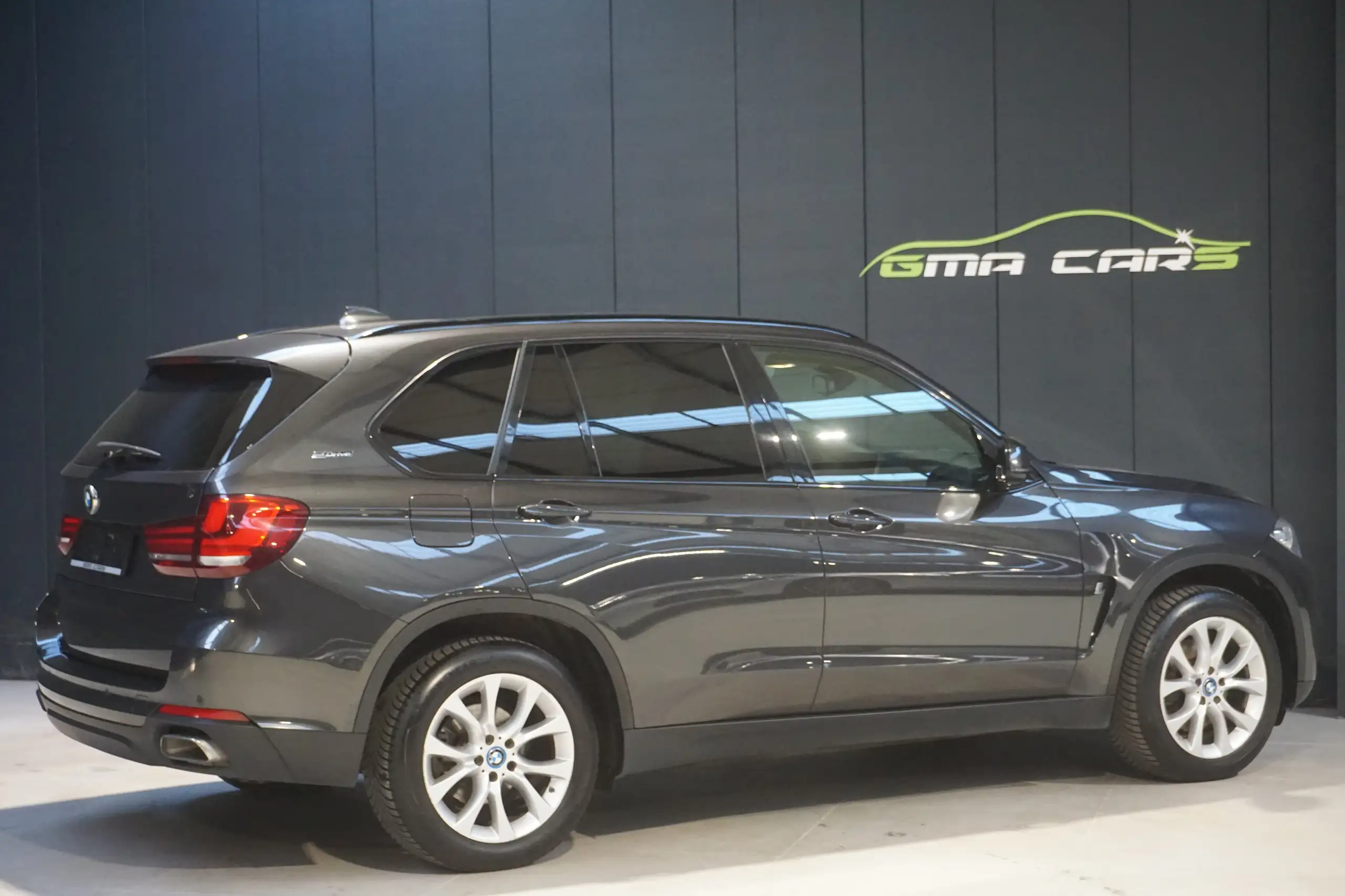 BMW - X5