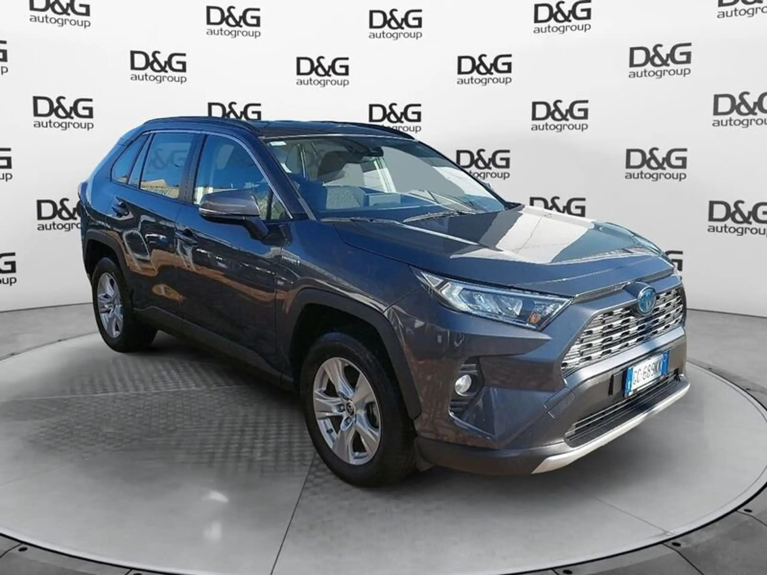 Toyota - RAV 4