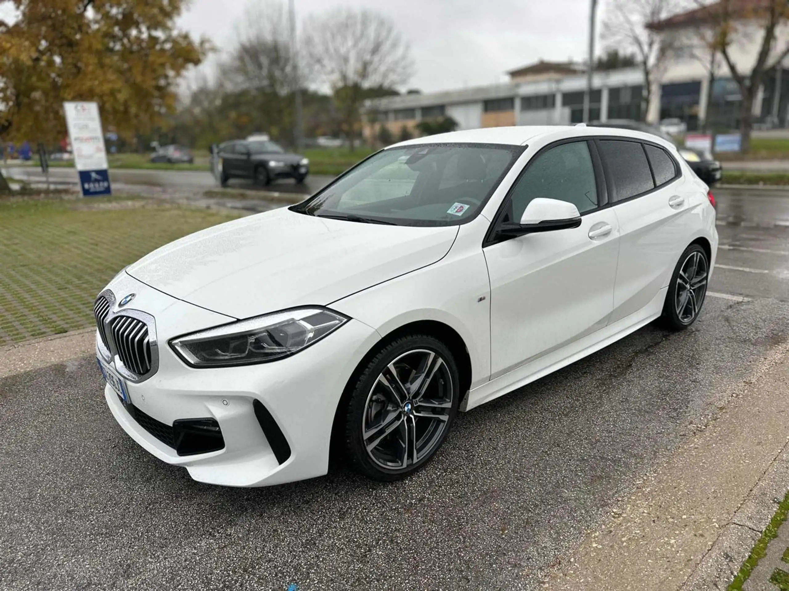 BMW 118 2021