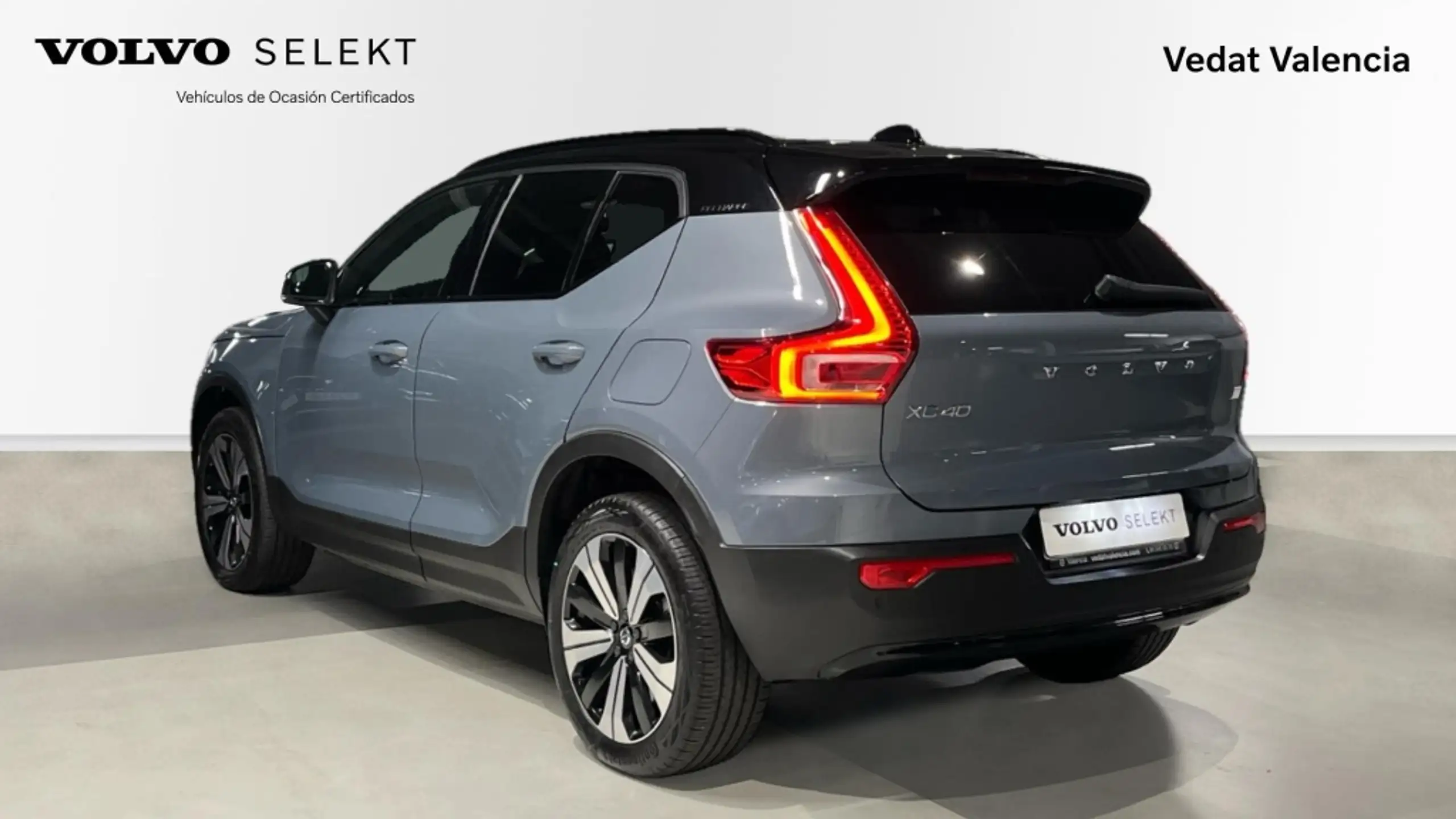 Volvo - XC40