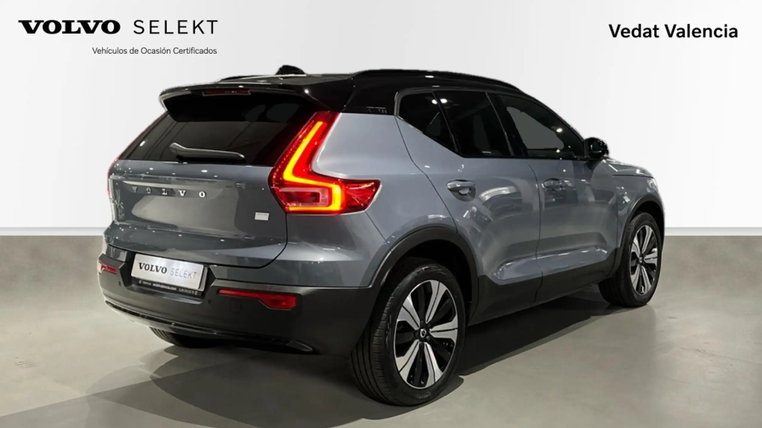 Volvo - XC40