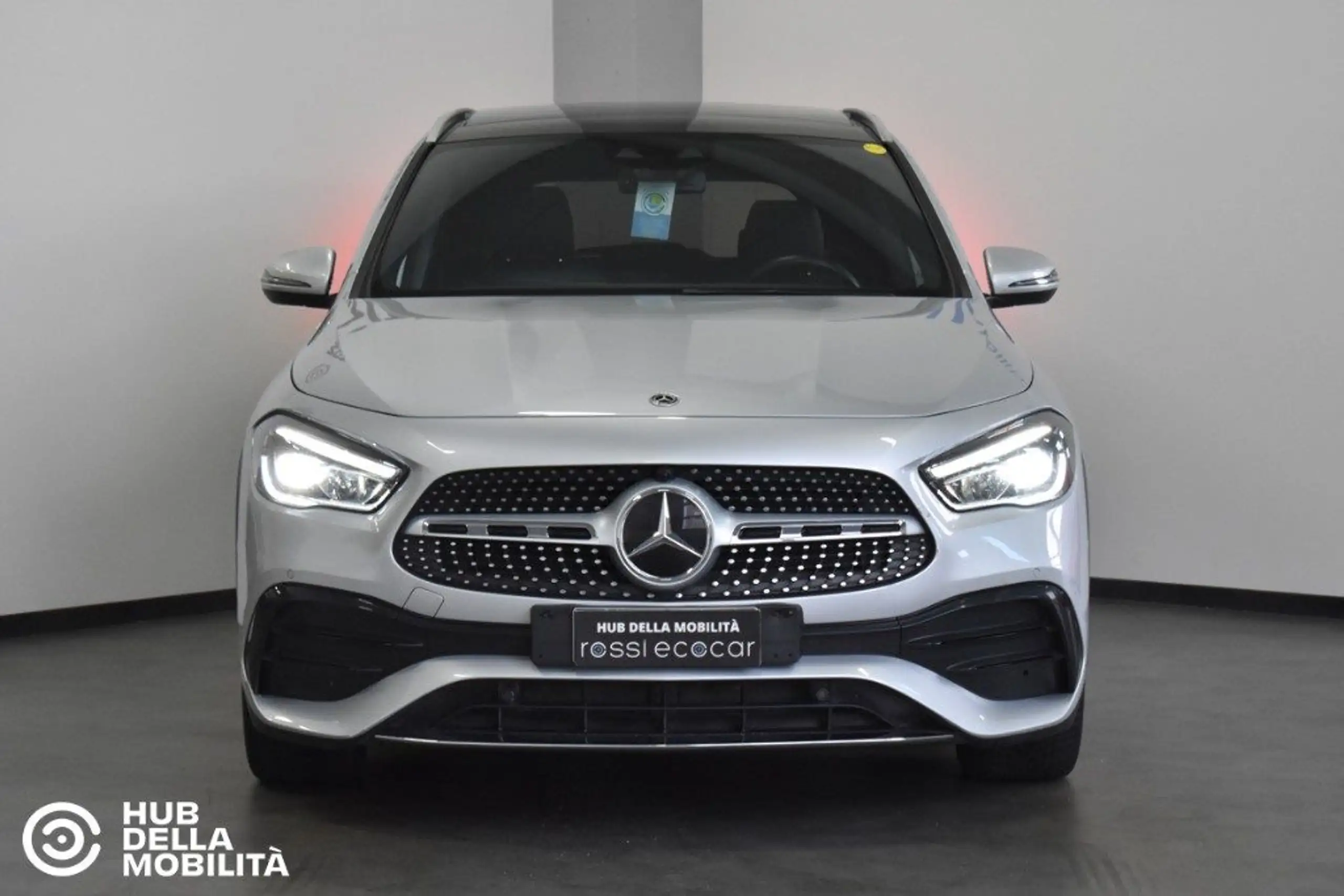 Mercedes-Benz GLA 180 2021