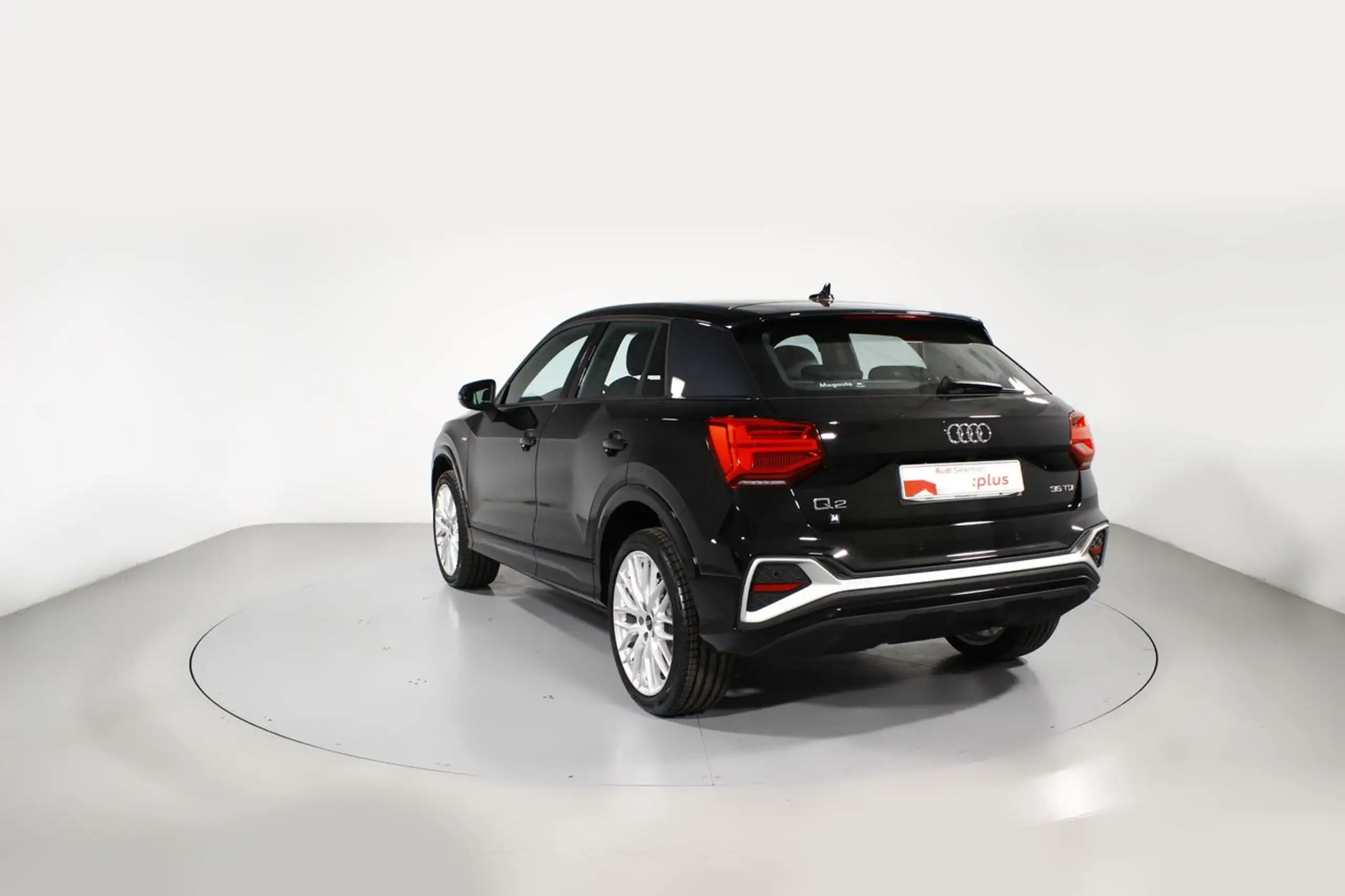 Audi - Q2