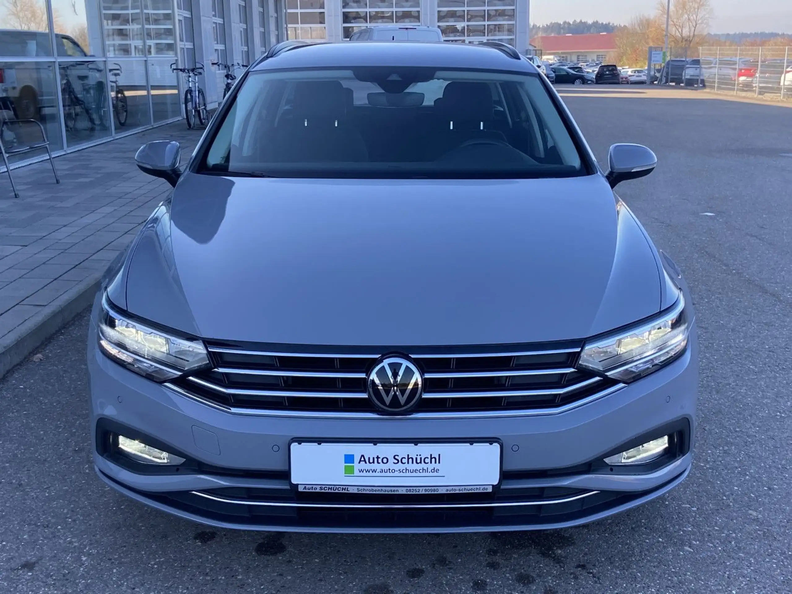 Volkswagen - Passat Variant