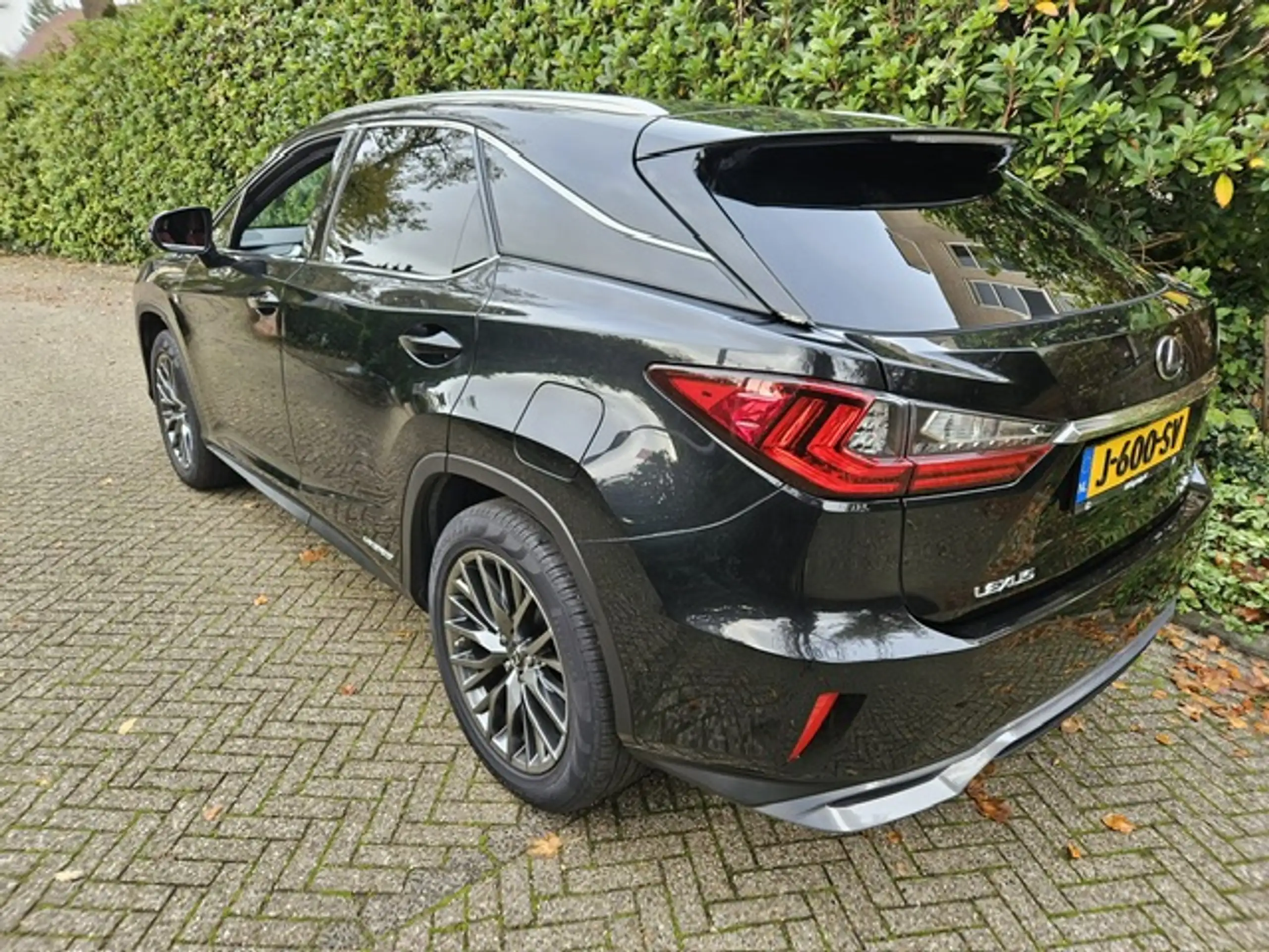 Lexus - RX 450h