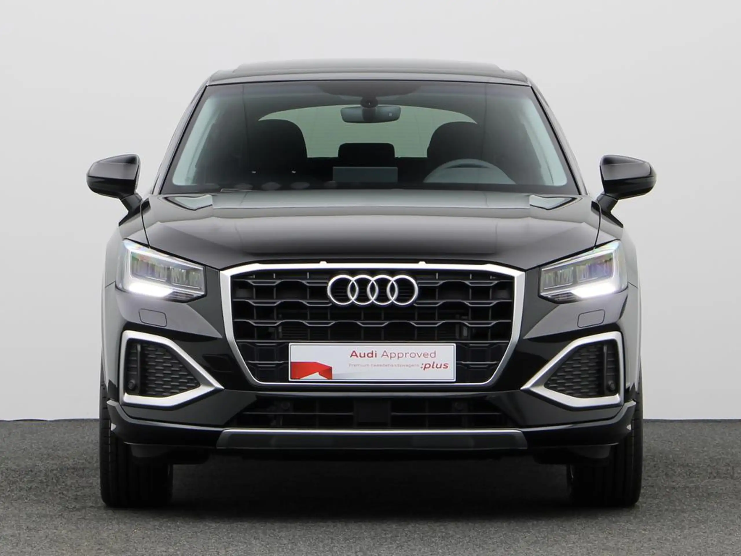 Audi - Q2