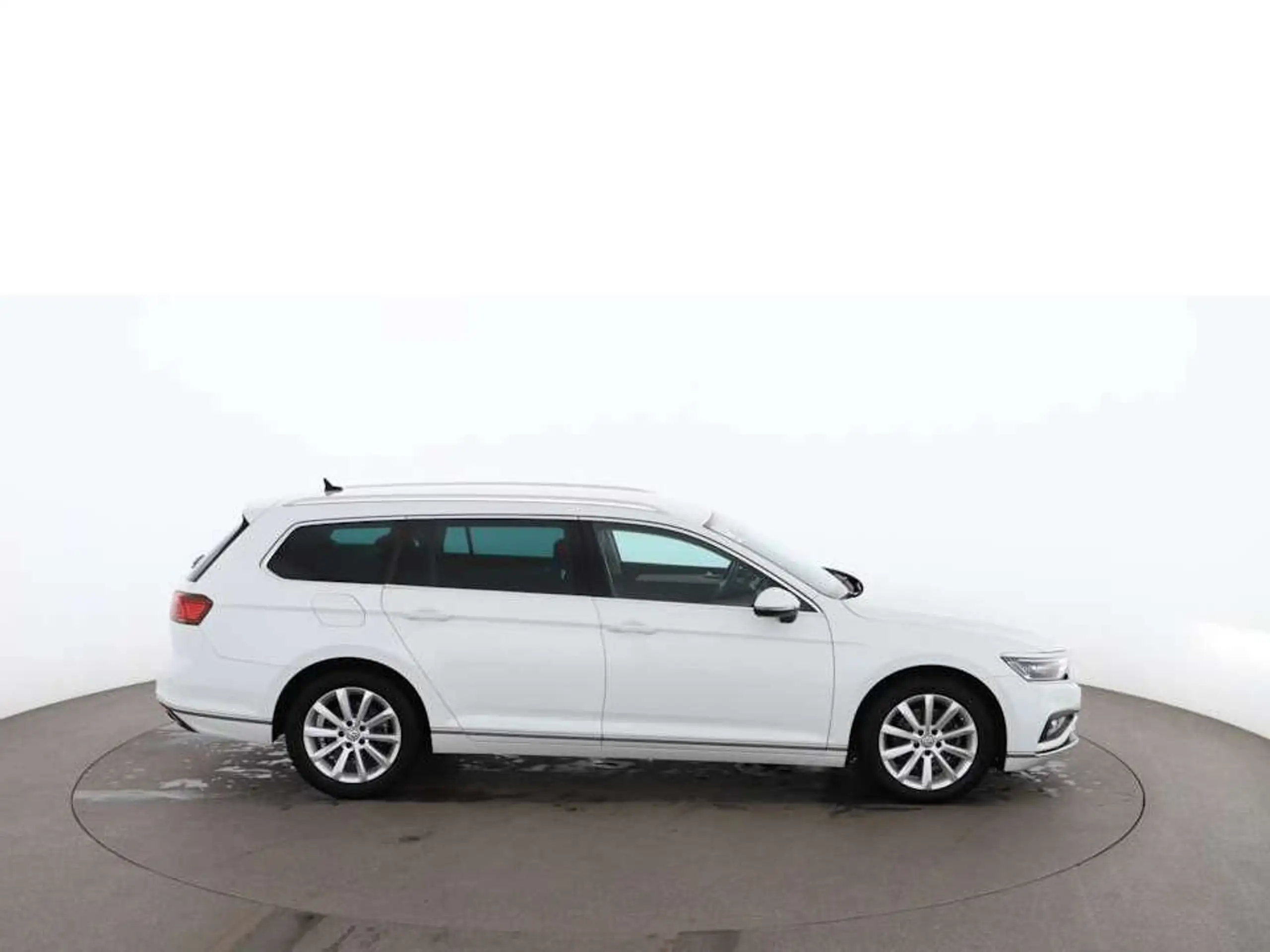 Volkswagen - Passat Variant