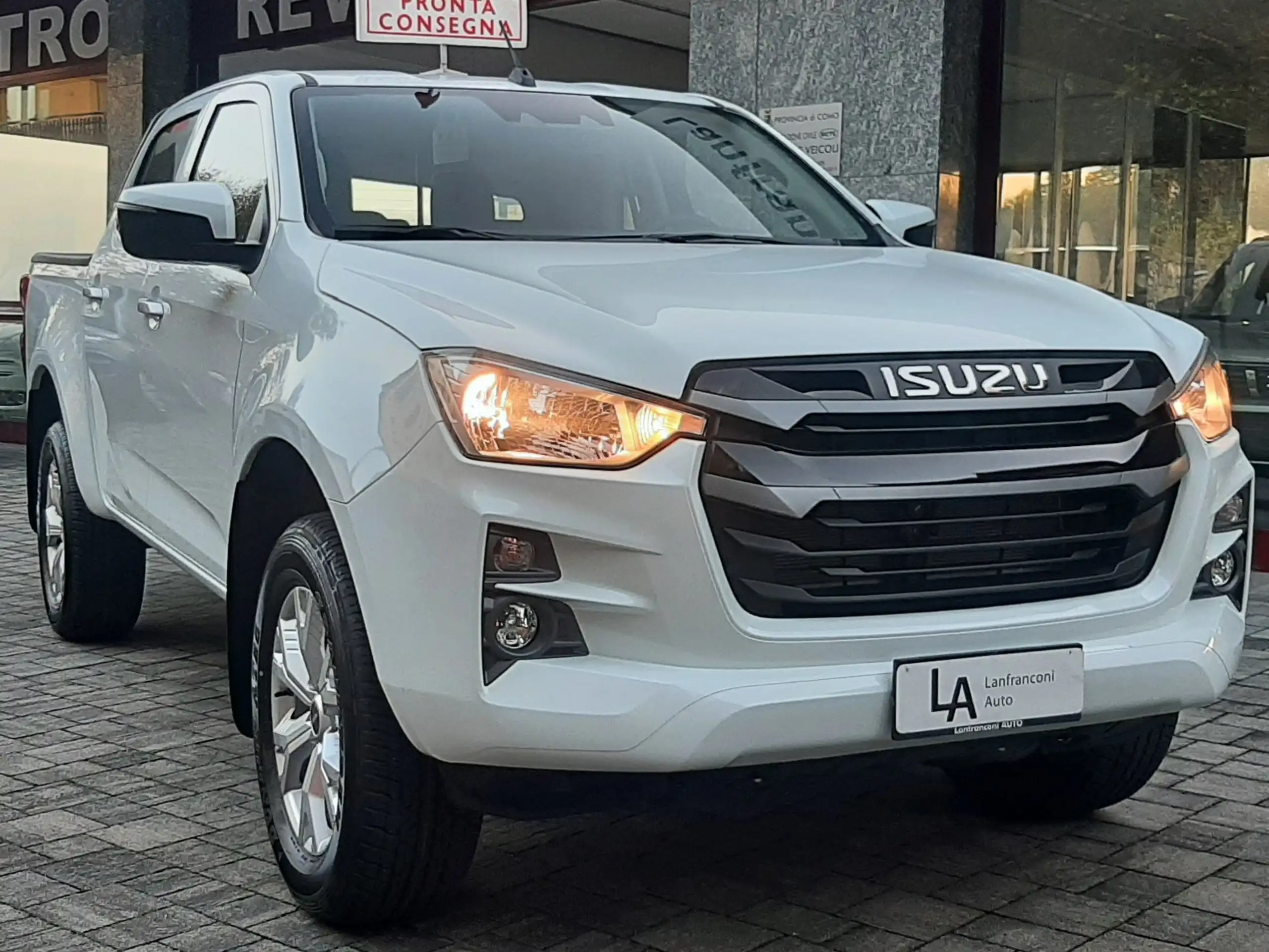 Isuzu - D-Max