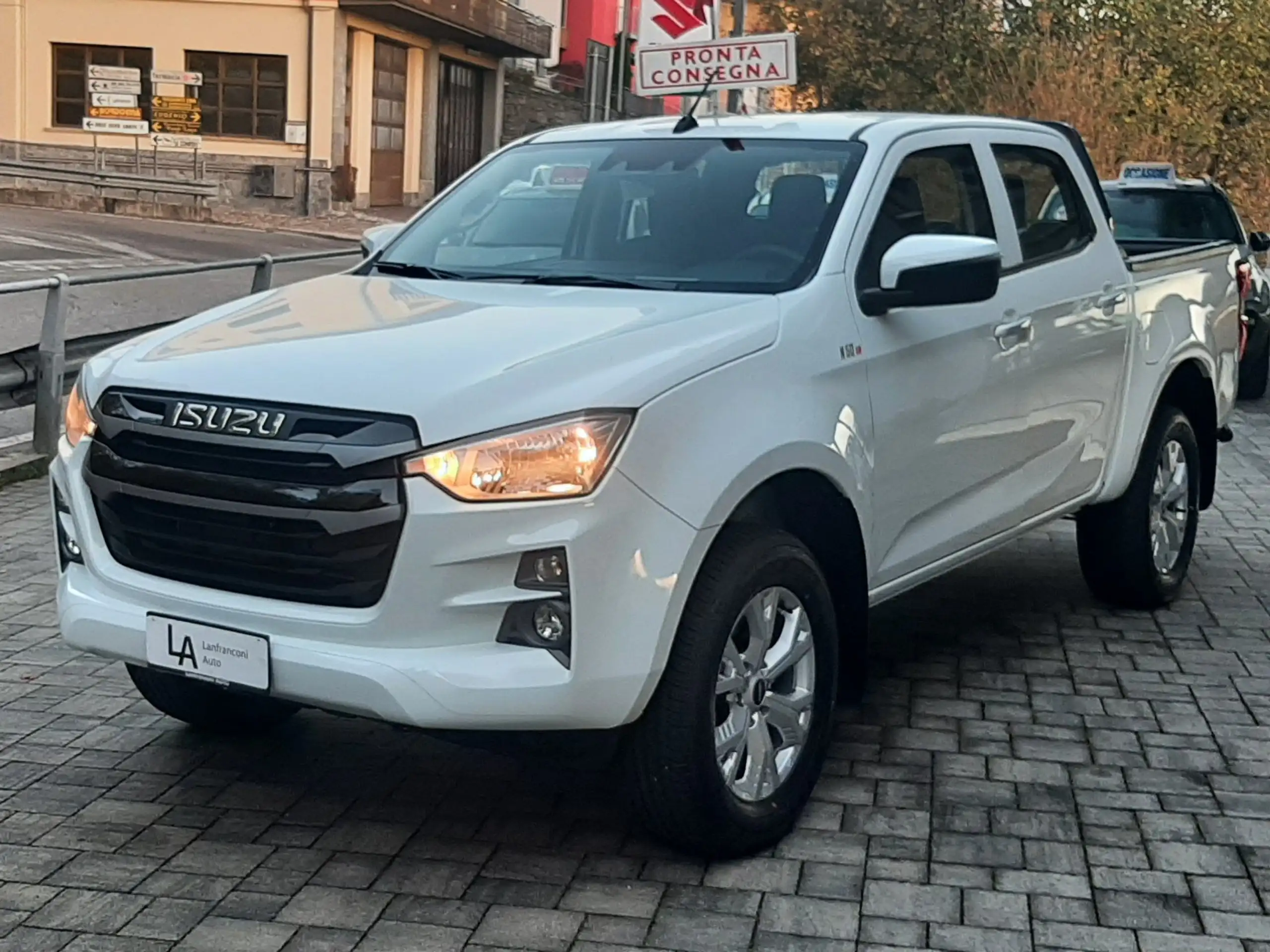 Isuzu - D-Max