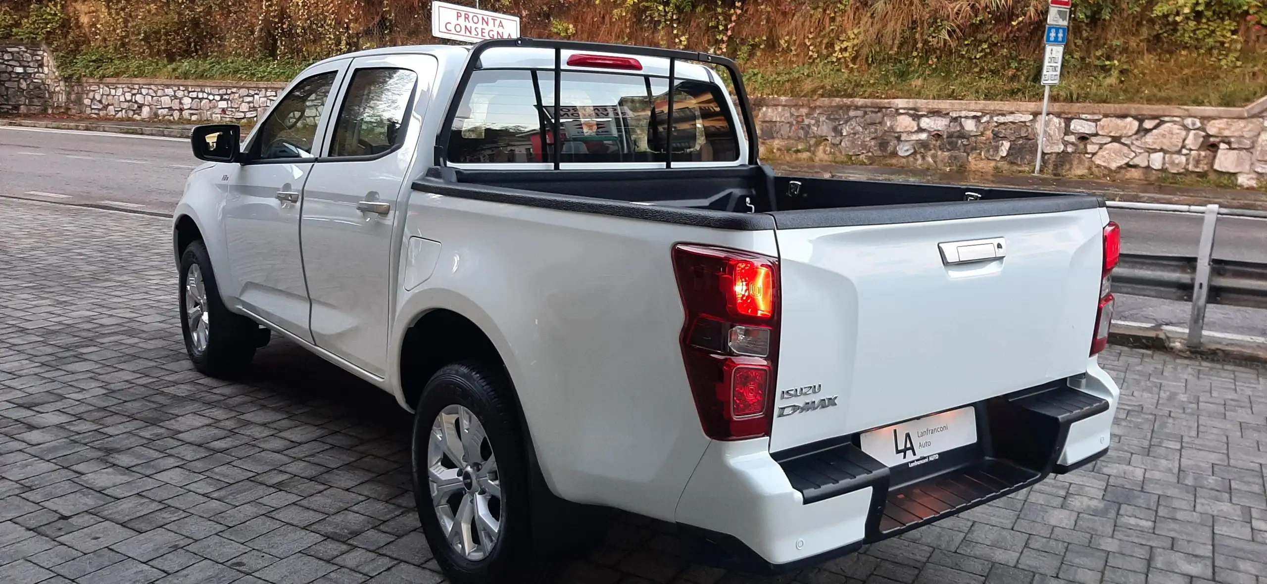 Isuzu - D-Max