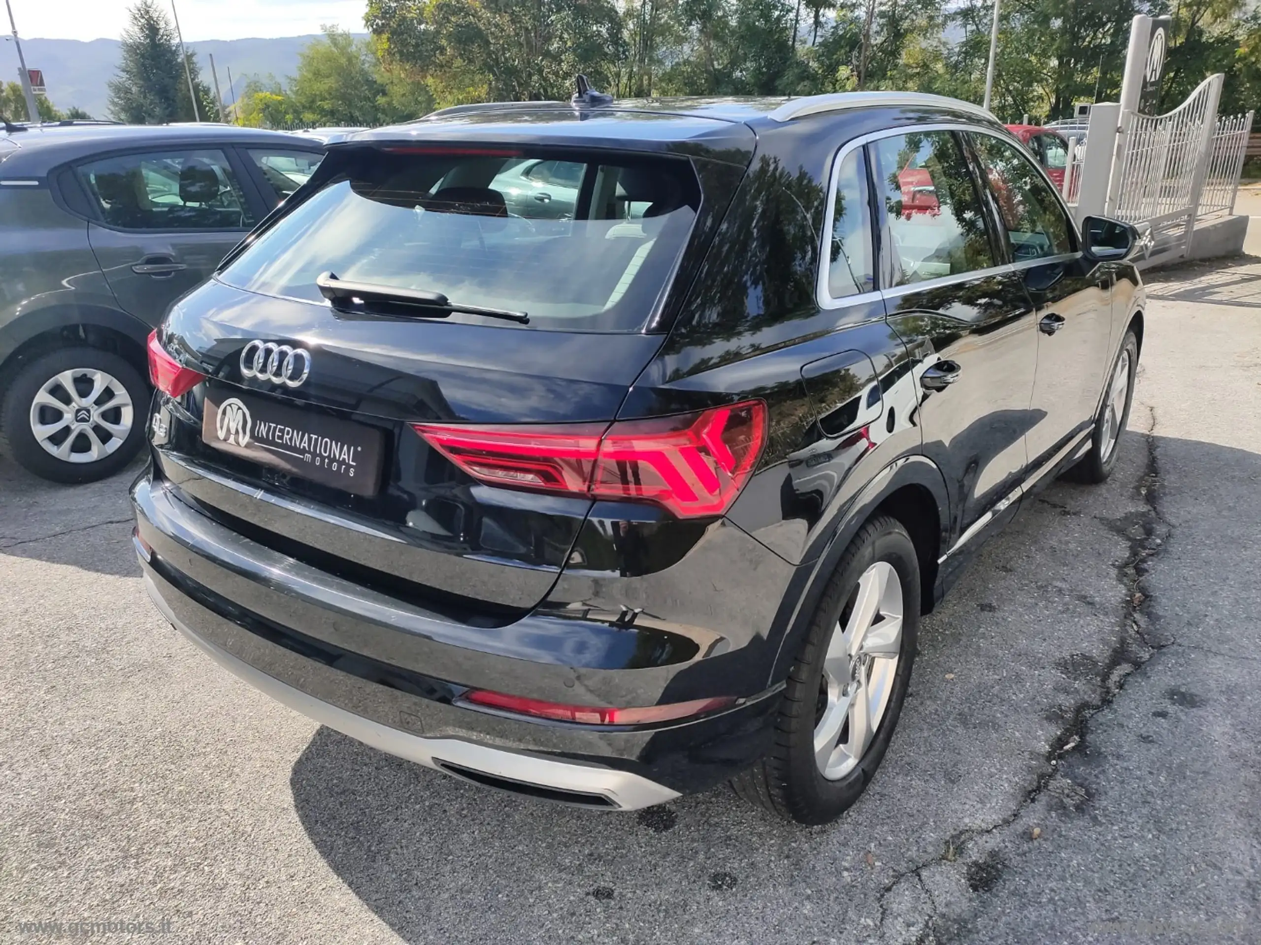 Audi - Q3