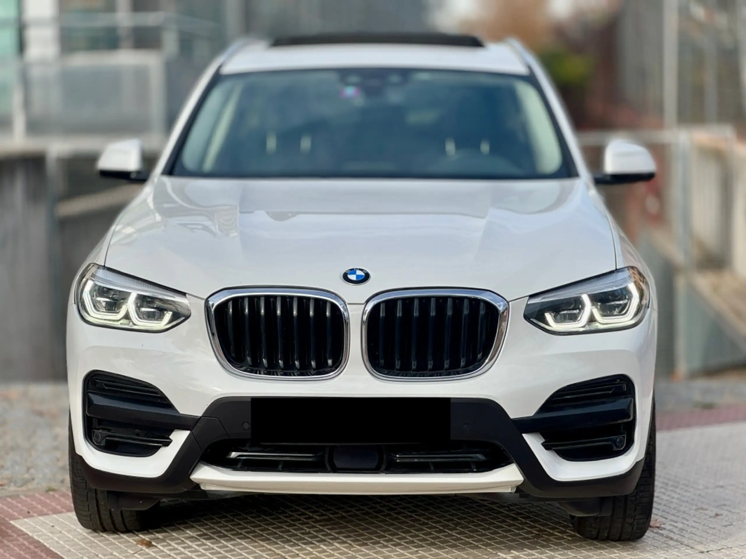 BMW - X3