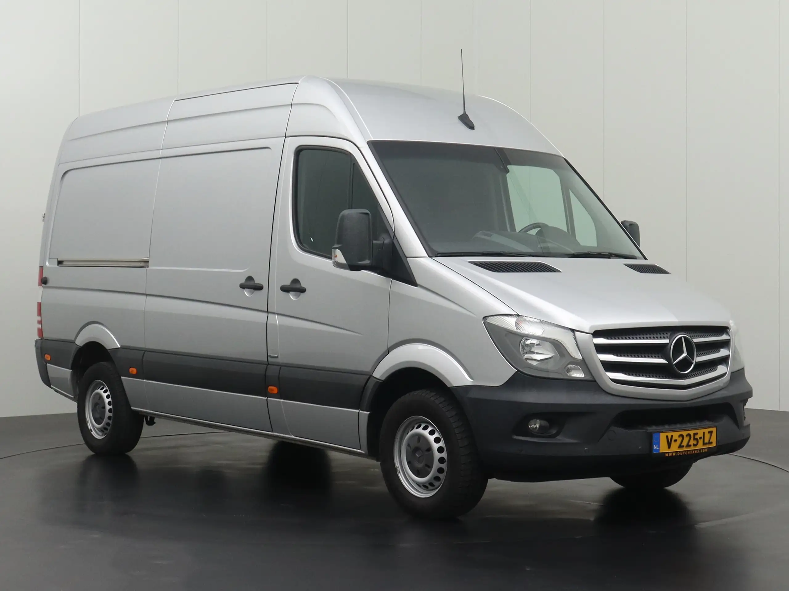 Mercedes-Benz - Sprinter