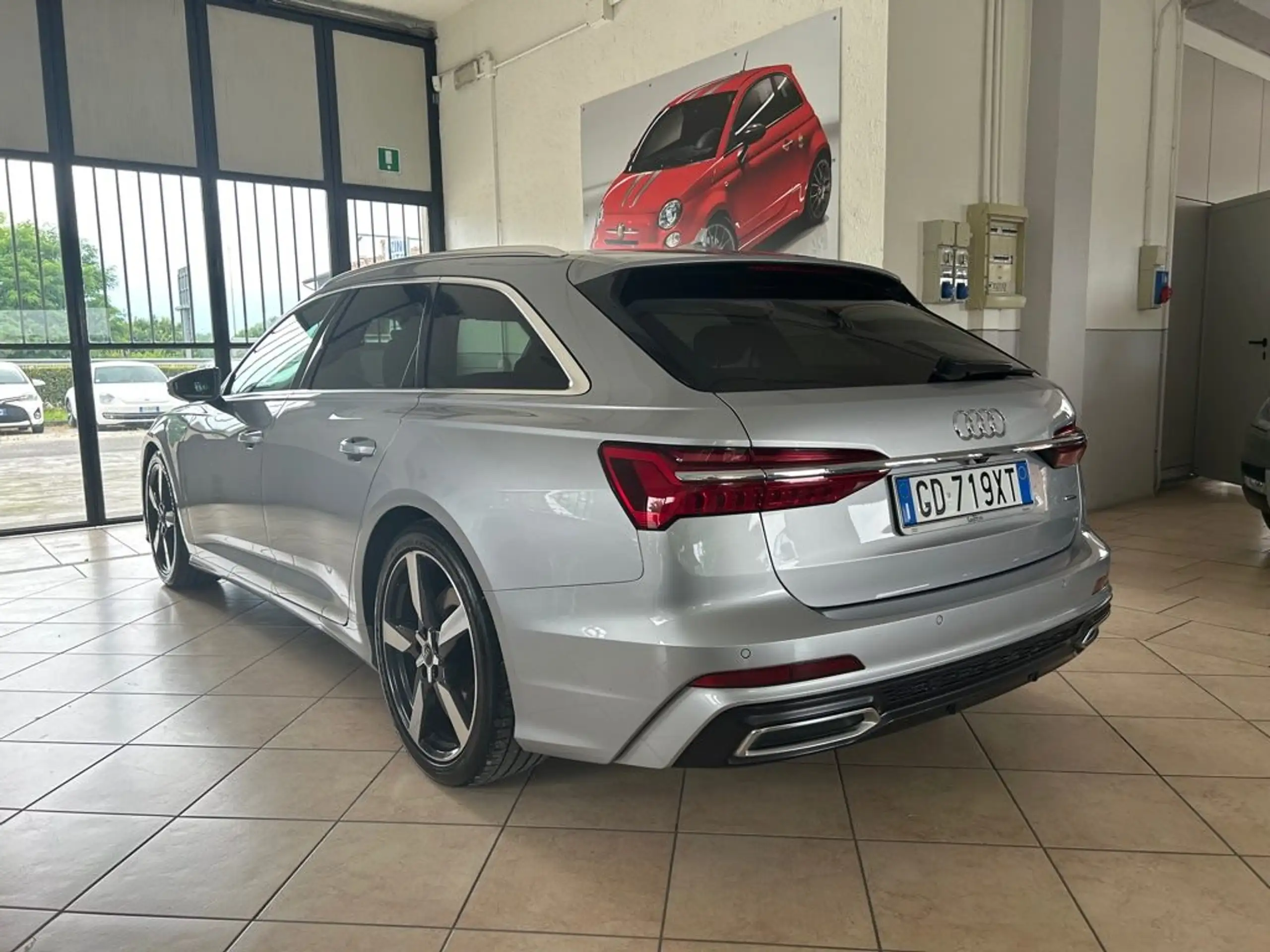 Audi - A6