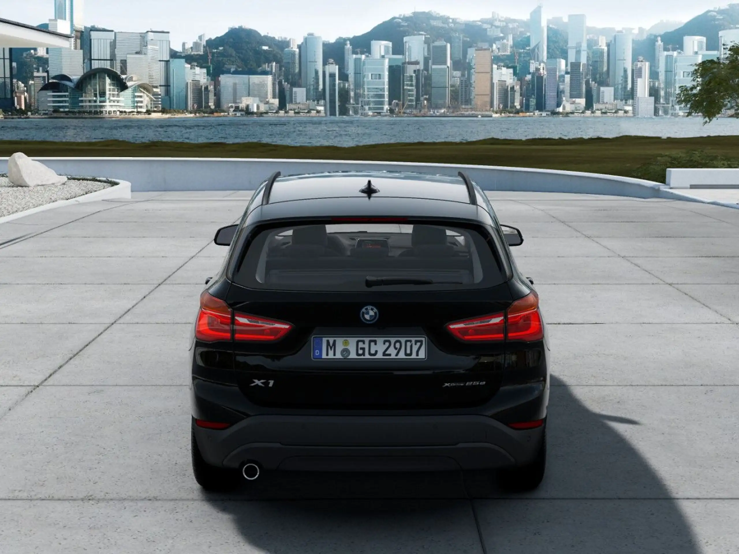 BMW - X1