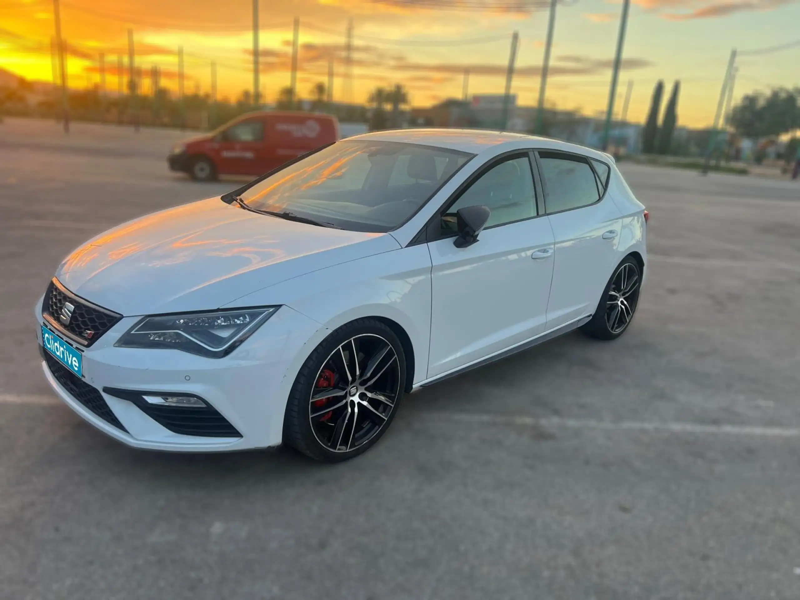 SEAT - Leon