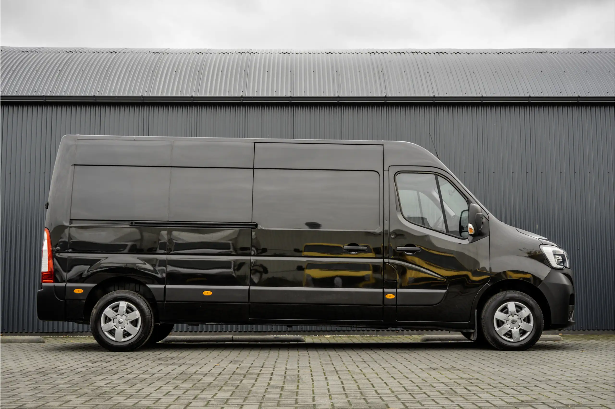 Renault - Master