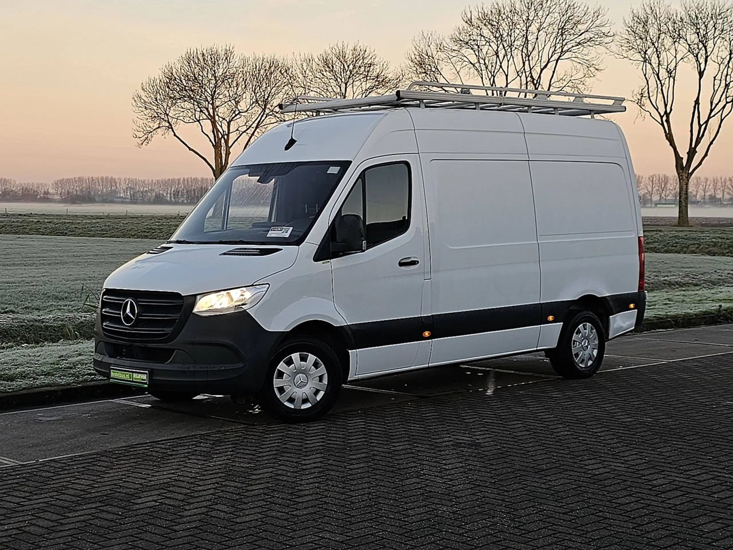 Mercedes-Benz - Sprinter