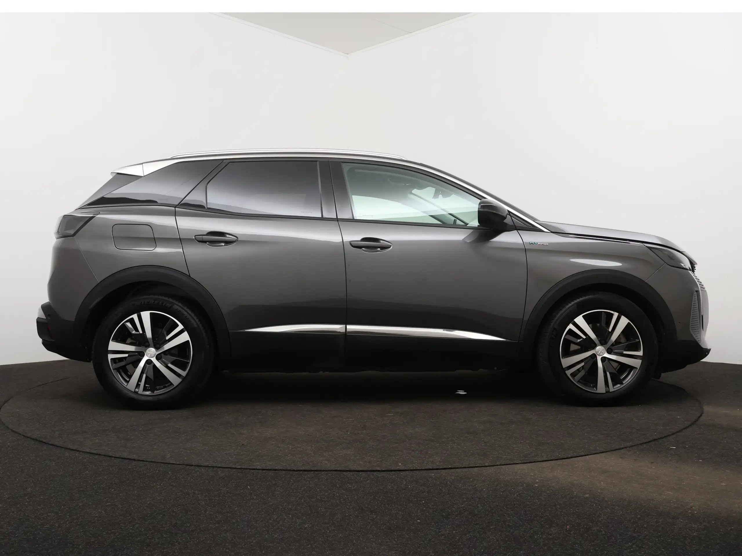 Peugeot - 3008