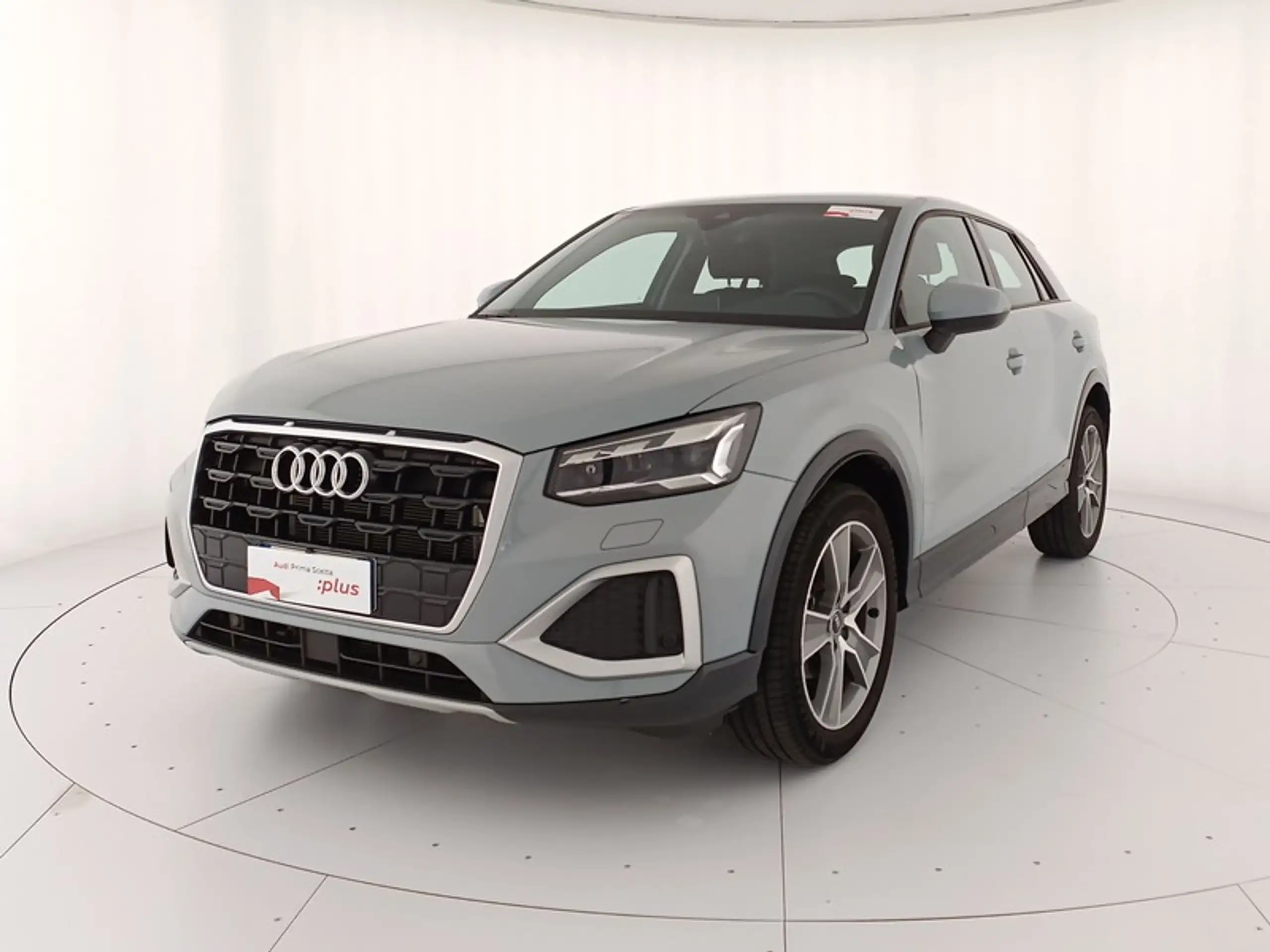 Audi - Q2